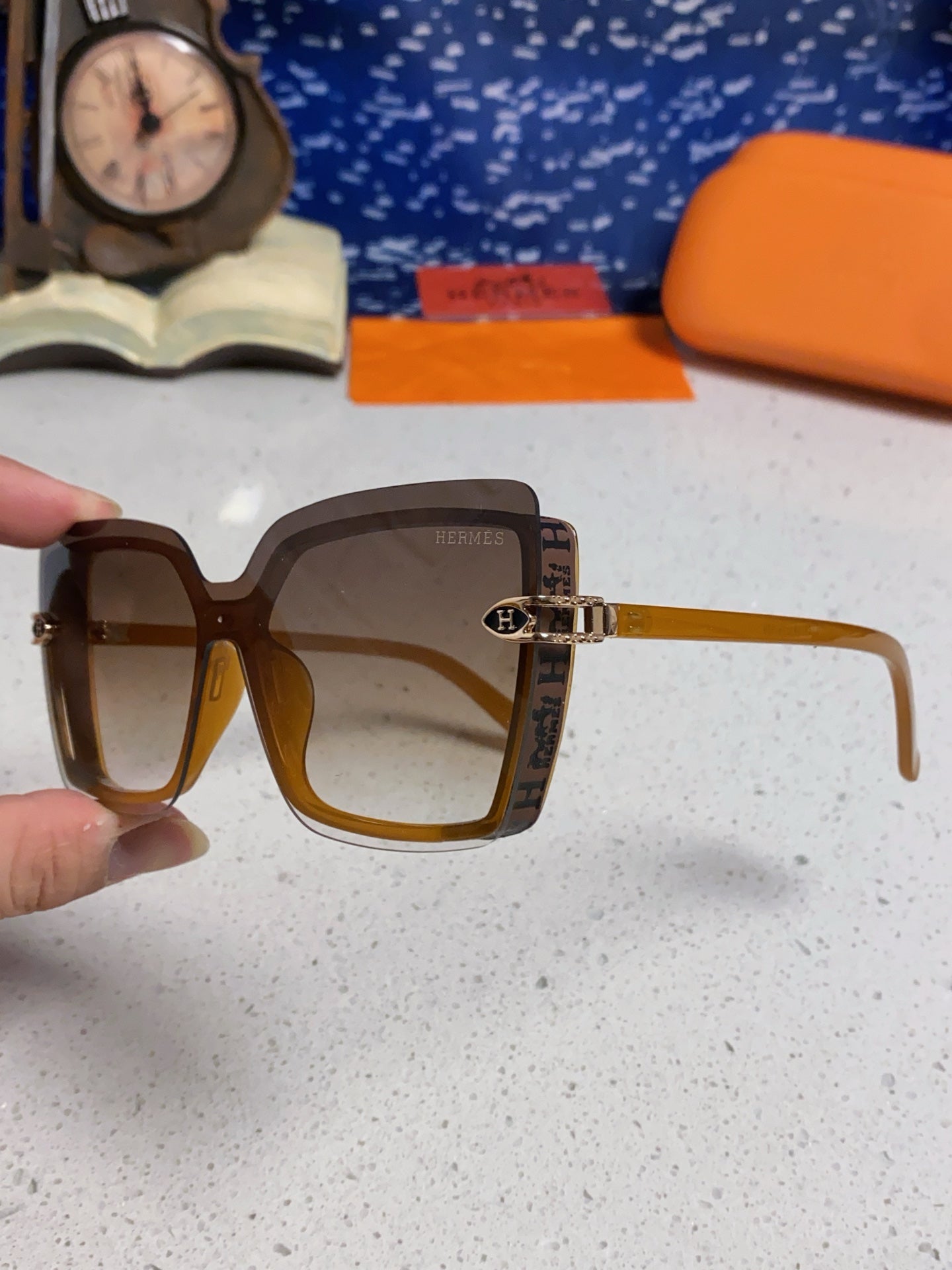 Hermès Square Brown Lens Sunglasses for Men & Women - 466430 - detail image 5