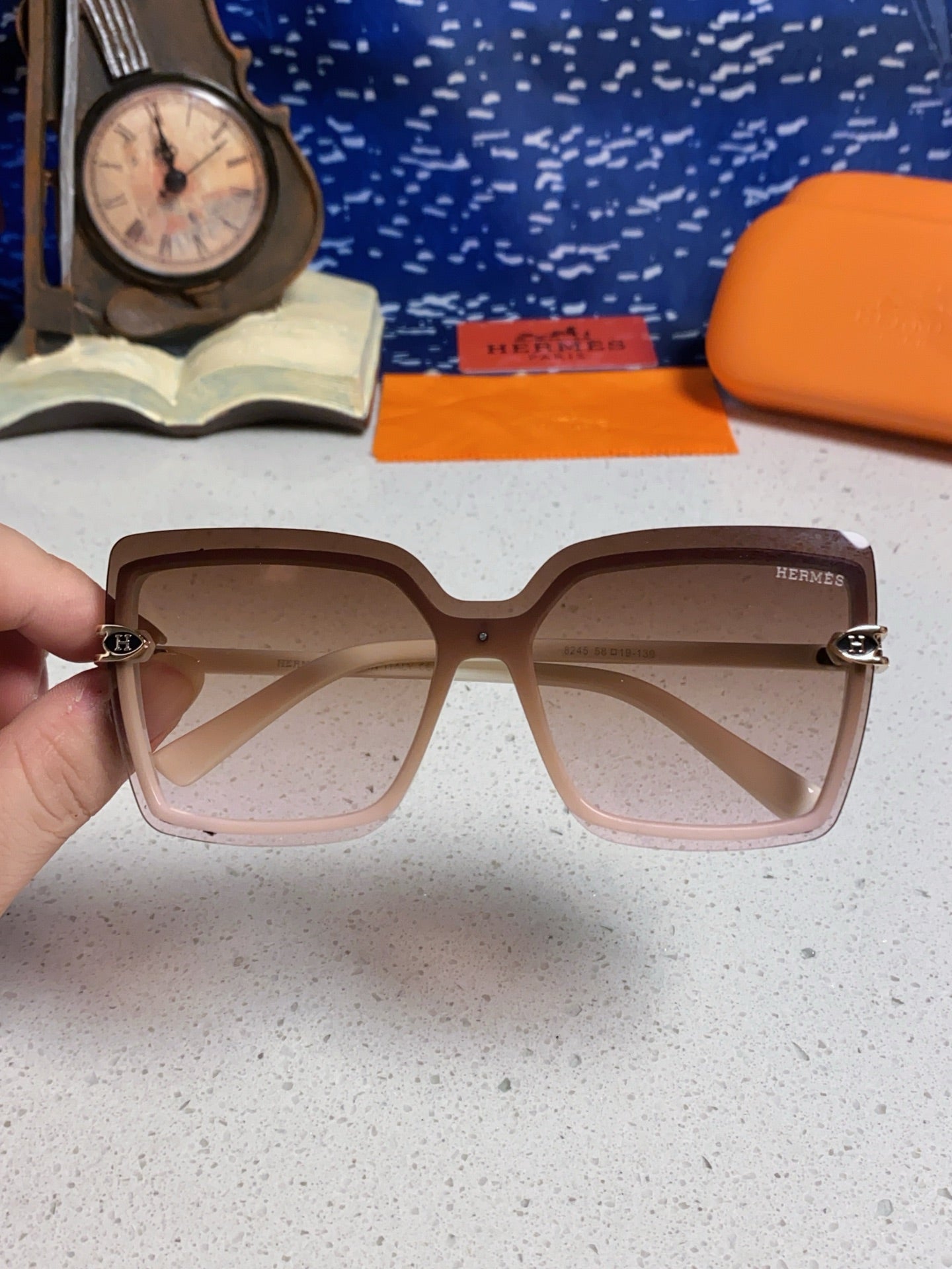 Hermès Square Brown Lens Sunglasses for Men & Women - 466431 - detail image 4
