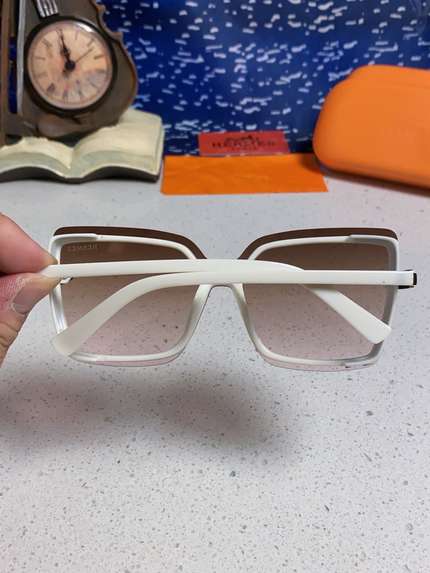 Hermès Square Brown Lens Sunglasses for Men & Women - 466431 - detail image 5