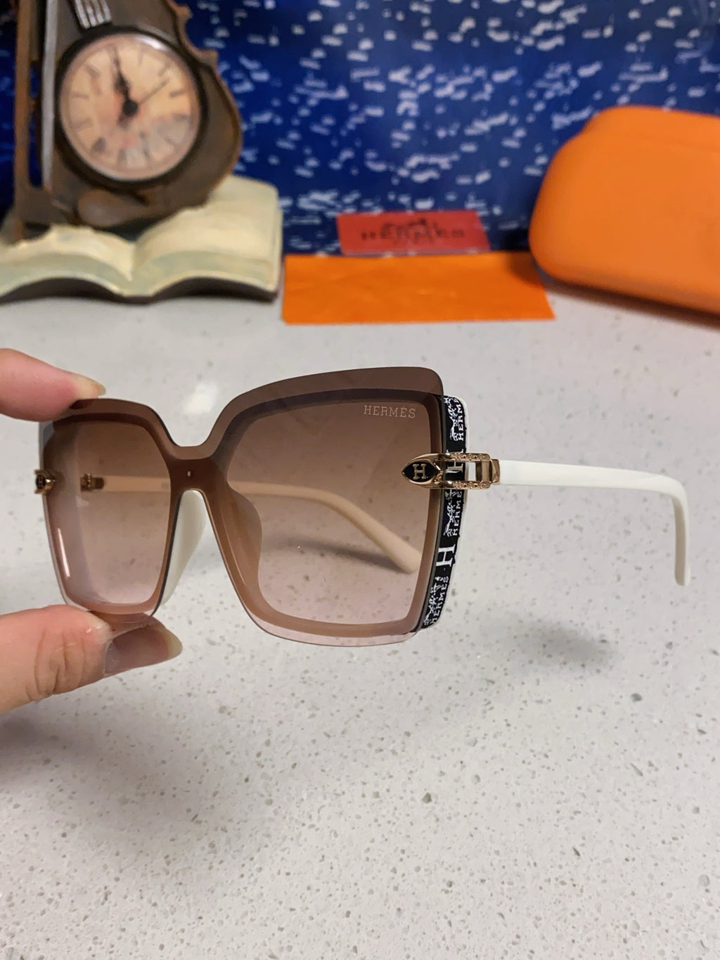 Hermès Square Brown Lens Sunglasses for Men & Women - 466431 - detail image 6