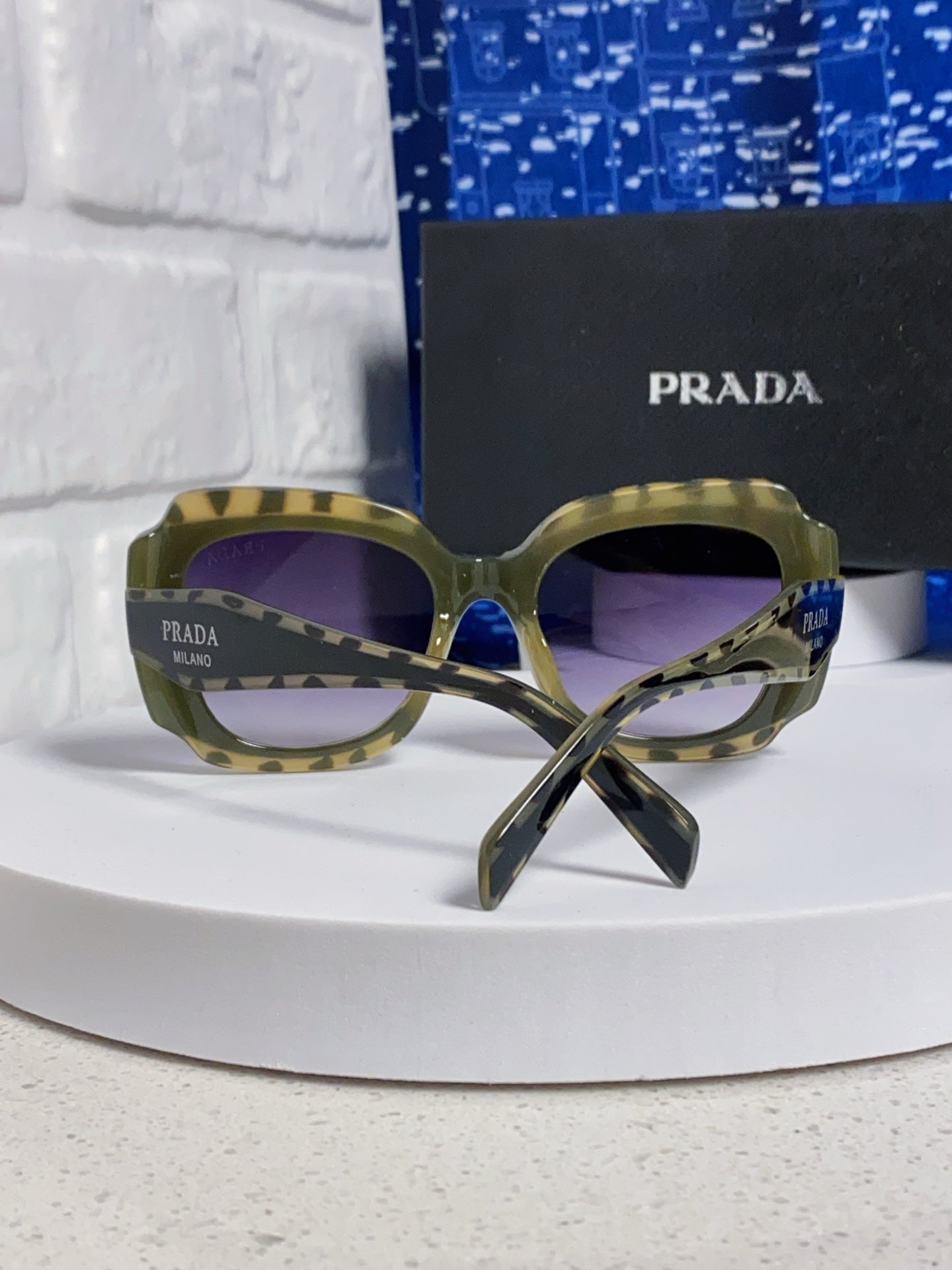 Prada 16YSF Acetate Fashion Blue Lens Sunglasses for Men & Women - 867154 - detail image 3