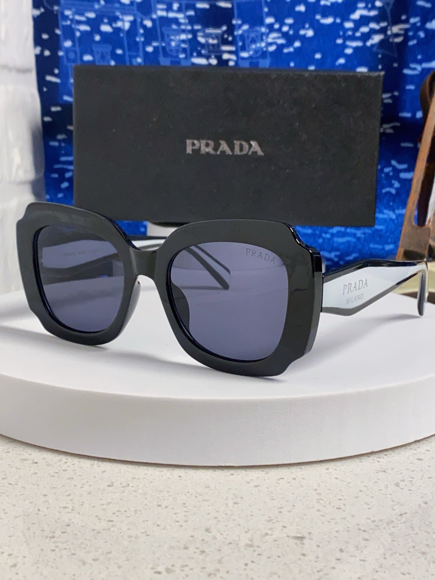 Prada 16YSF Acetate Fashion Black Lens Sunglasses for Men & Women - 867156 - detail image 2