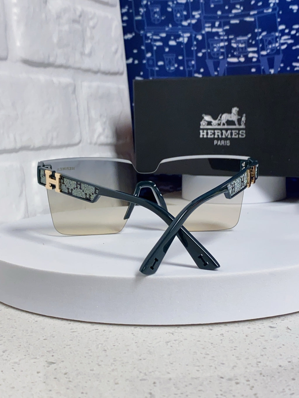 Hermès Lightweight Rimless Silver Lens Sunglasses for Women - 466412 - detail image 3