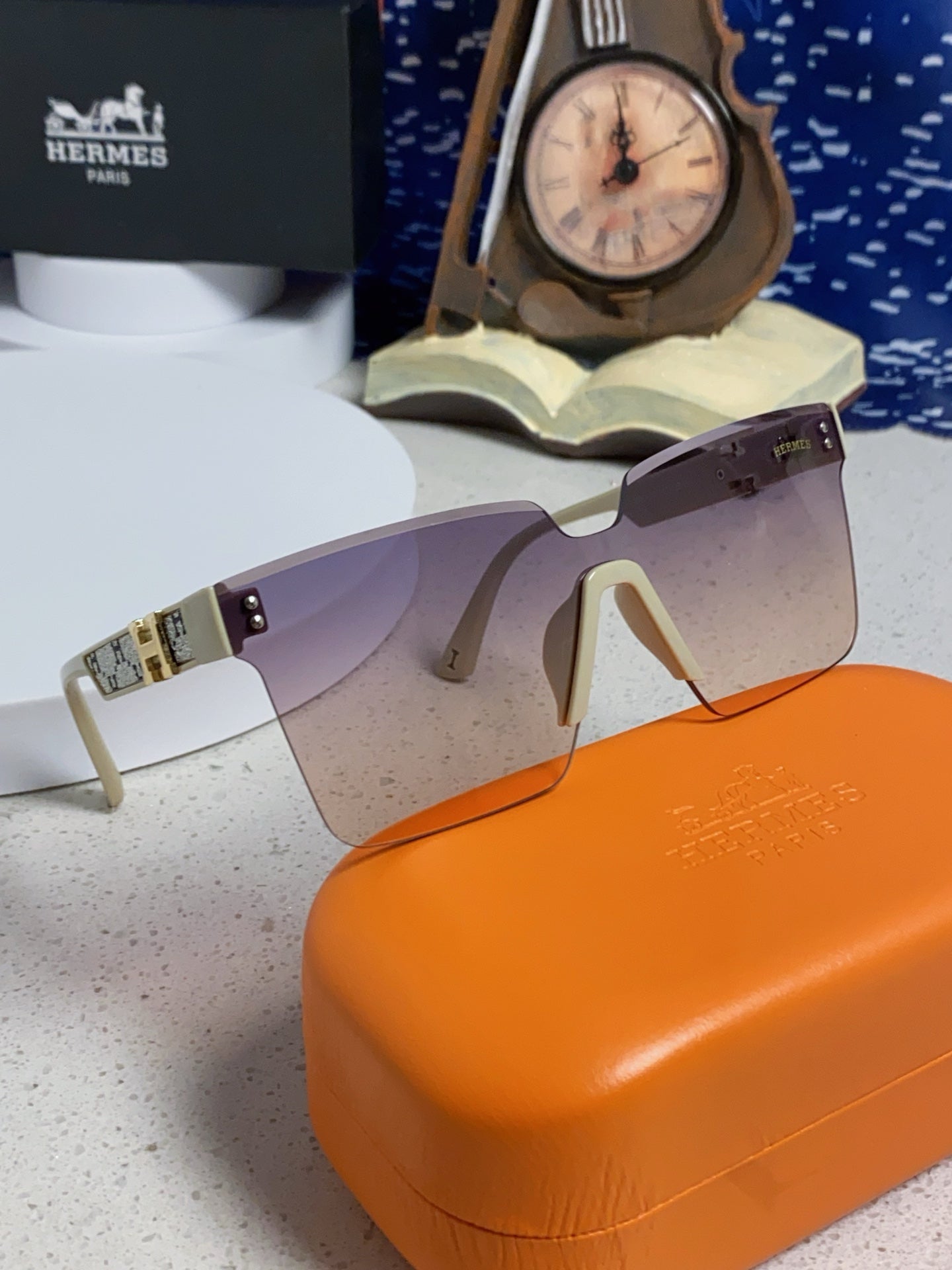 Hermès Lightweight Rimless Silver Lens Sunglasses for Women - detail image 9