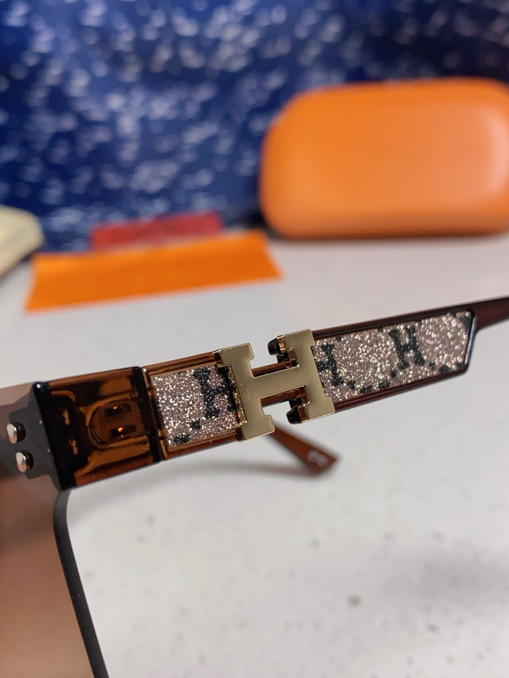 Hermès Lightweight Rimless Red Lens Sunglasses for Women - detail image 7