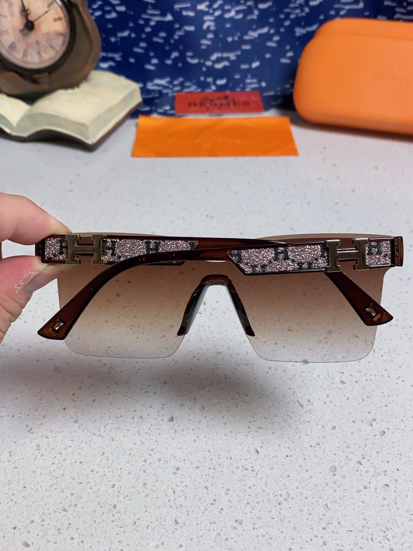 Hermès Lightweight Rimless Red Lens Sunglasses for Women - detail image 5
