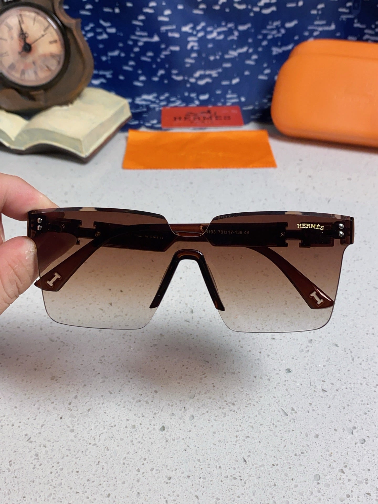 Hermès Lightweight Rimless Red Lens Sunglasses for Women - detail image 4
