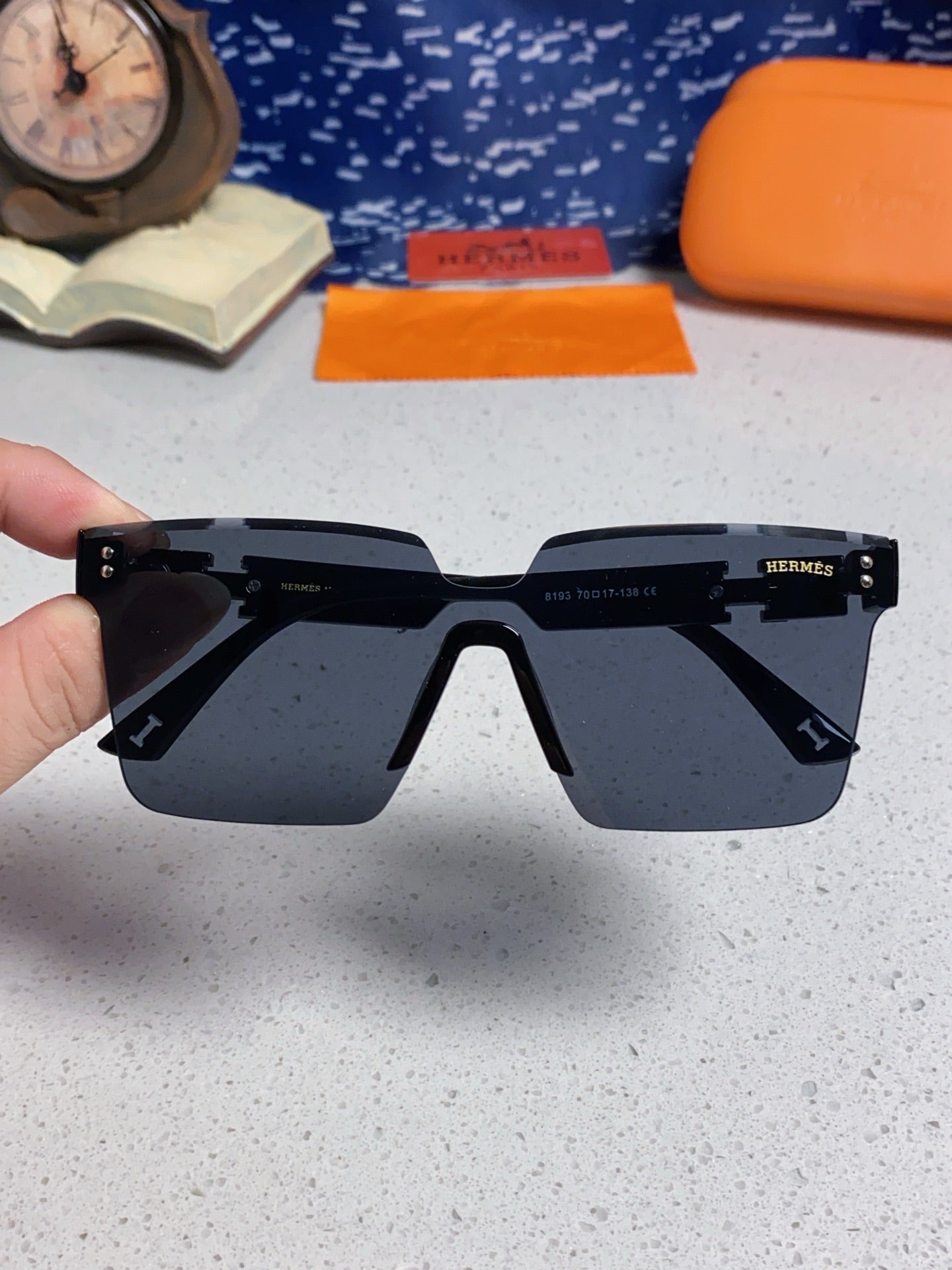 Hermès Lightweight Rimless Gold Lens Sunglasses for Women - detail image 4