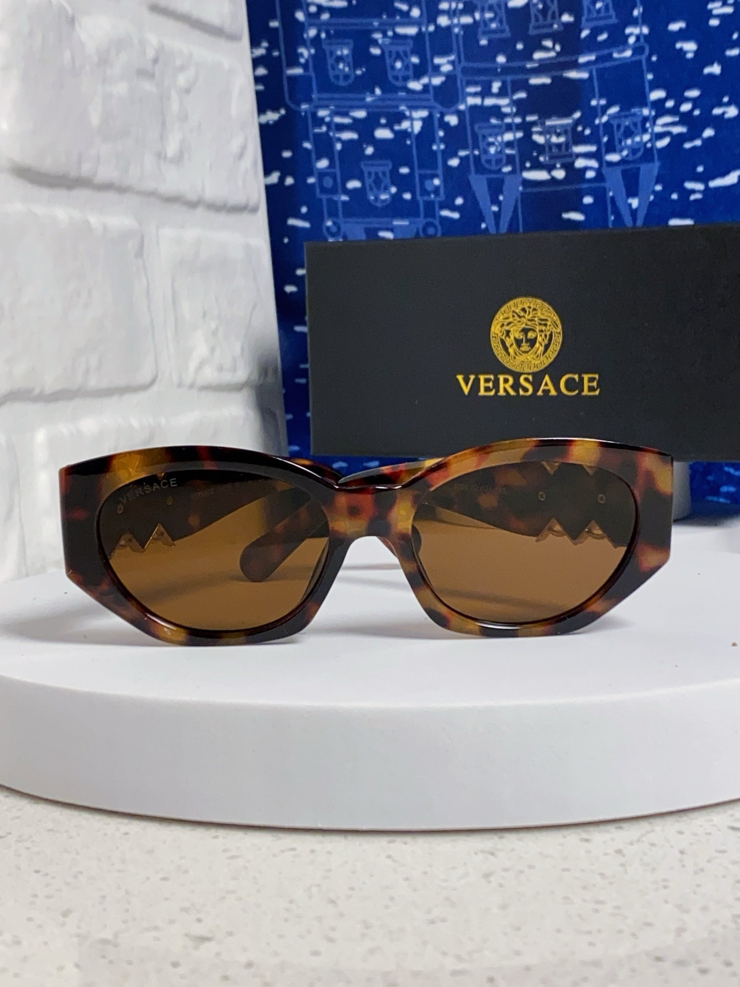 Versace Fashion Brown Lens Sunglasses for Women - 466223 - detail image 2