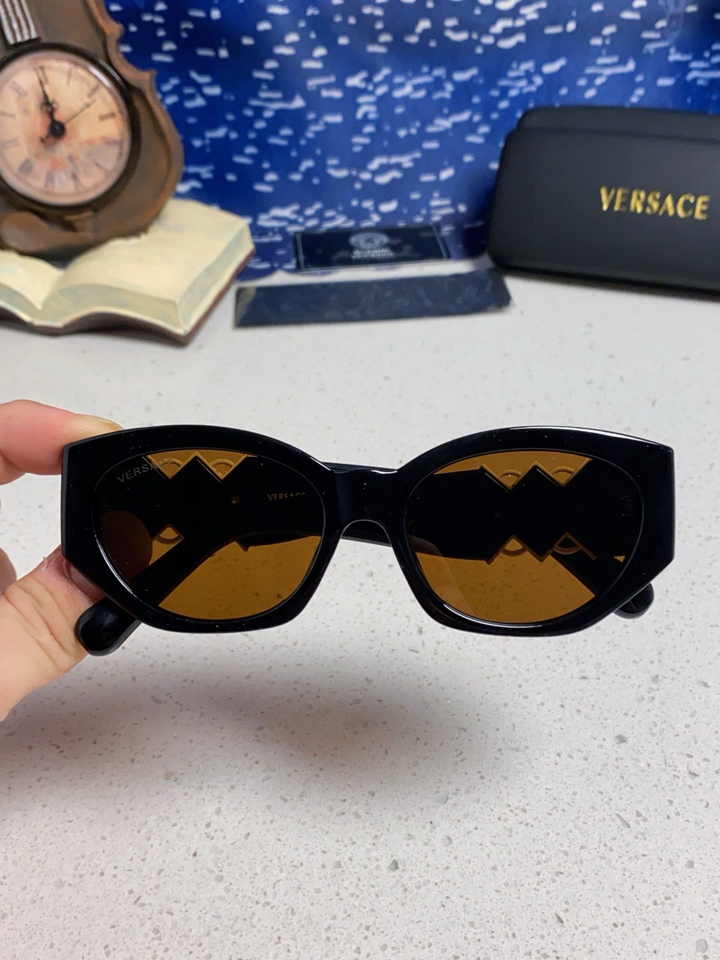 Versace Fashion Brown Lens Sunglasses for Women - detail image 4