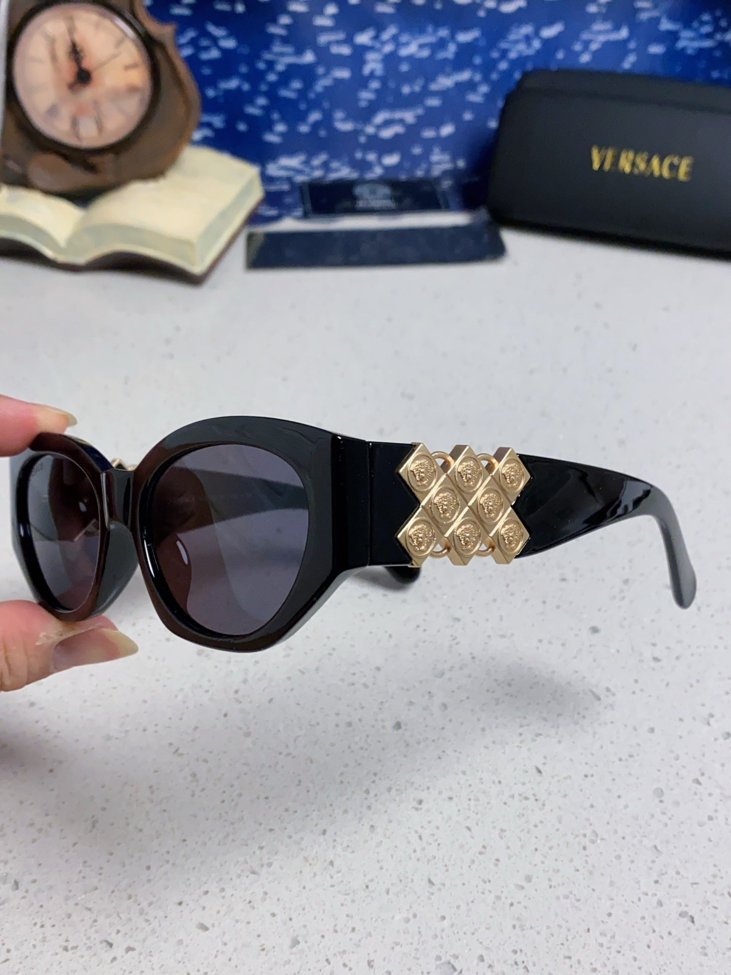 Versace Fashion Gray Lens Sunglasses for Women - 466226 - detail image 6