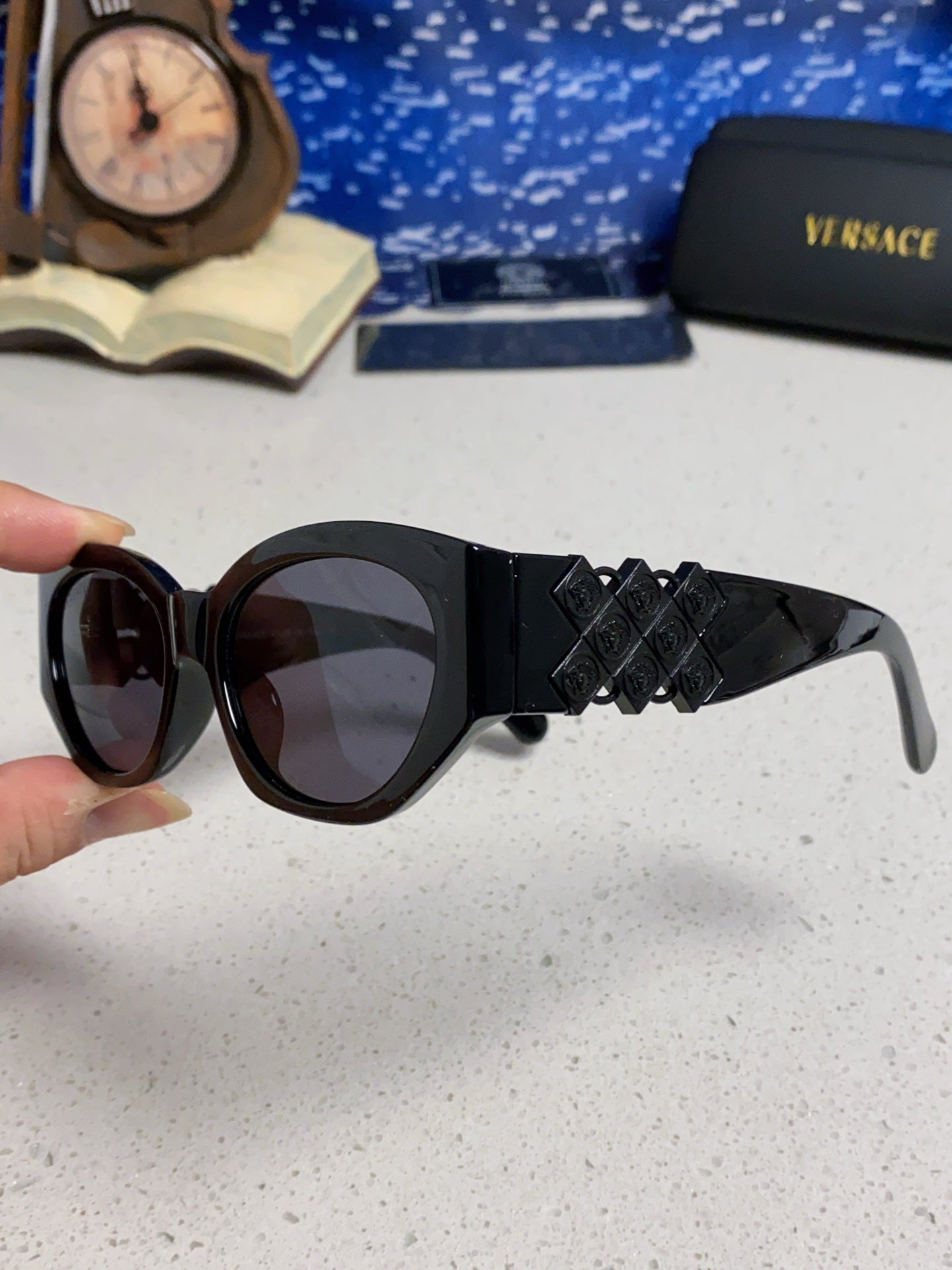 Versace Fashion Gray Lens Sunglasses for Women - detail image 6