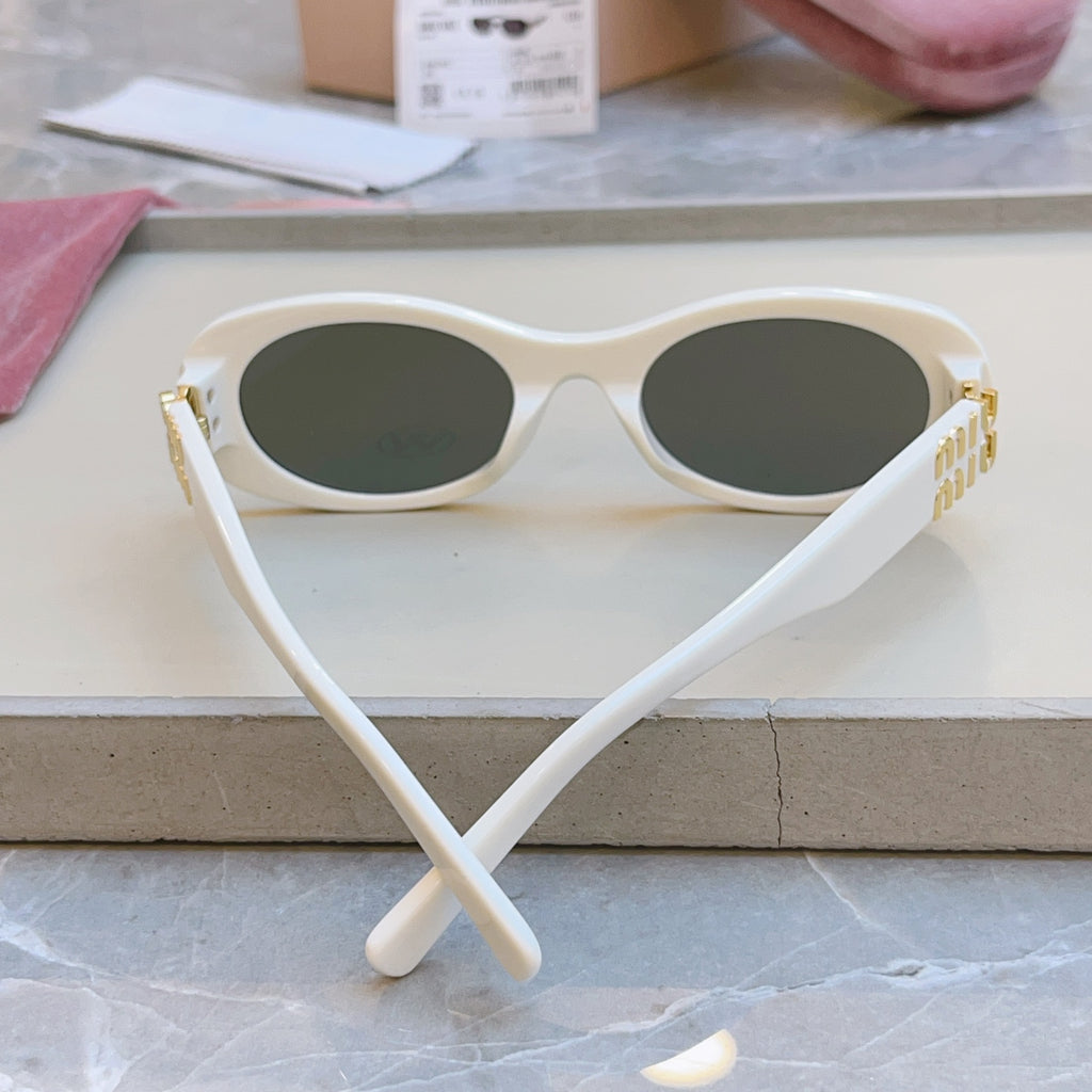 Miu Miu Fashion Silver Lens Sunglasses for Men & Women - detail image 3