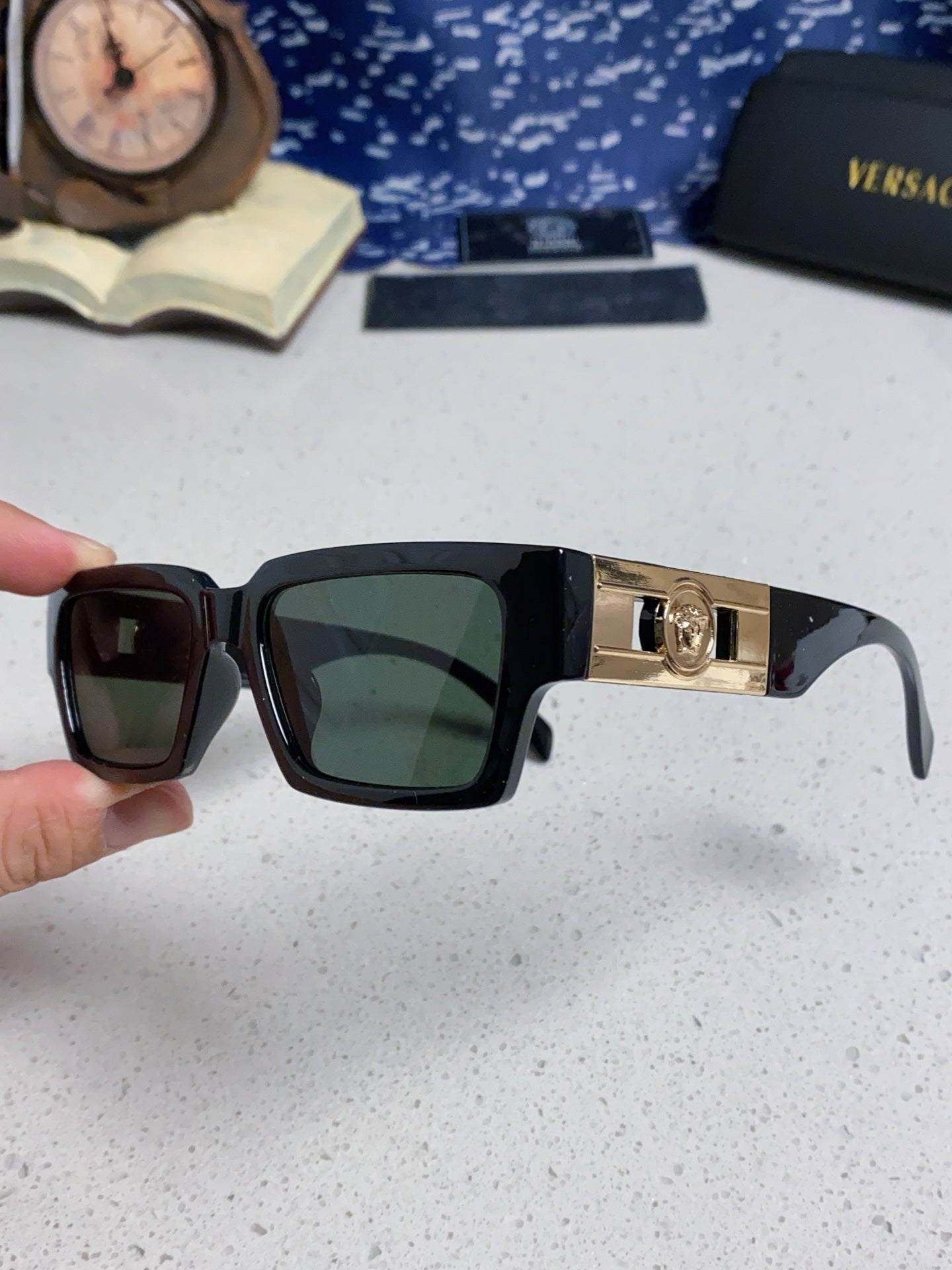 Versace Fashion Gray Lens Sunglasses for Men & Women - 487799 - detail image 6