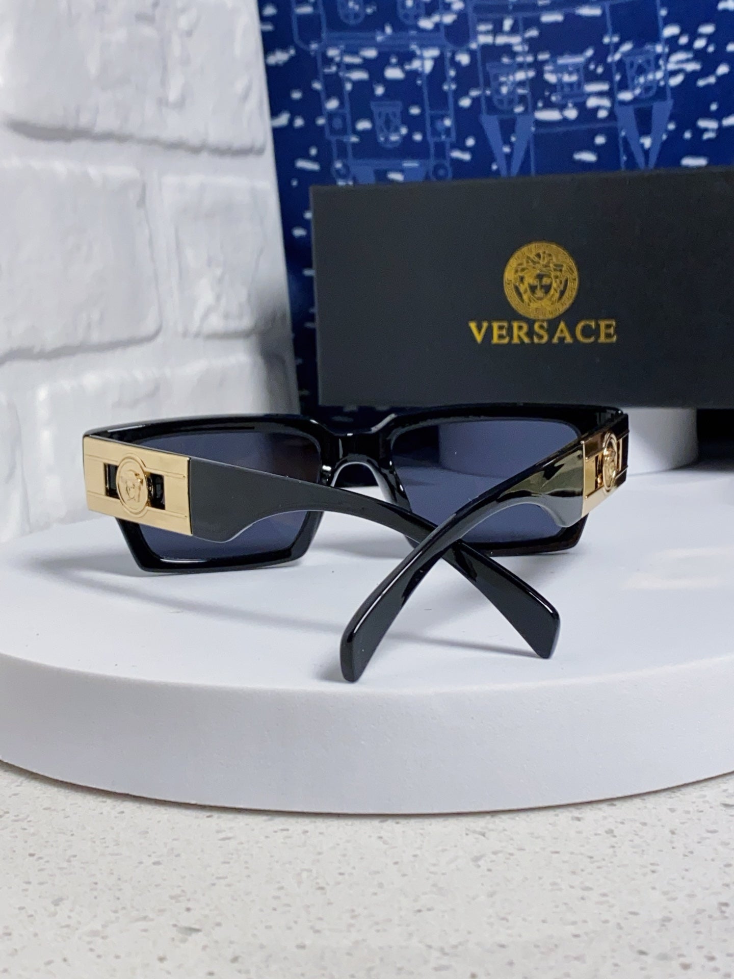 Versace Fashion Blue Lens Sunglasses for Men & Women - detail image 4