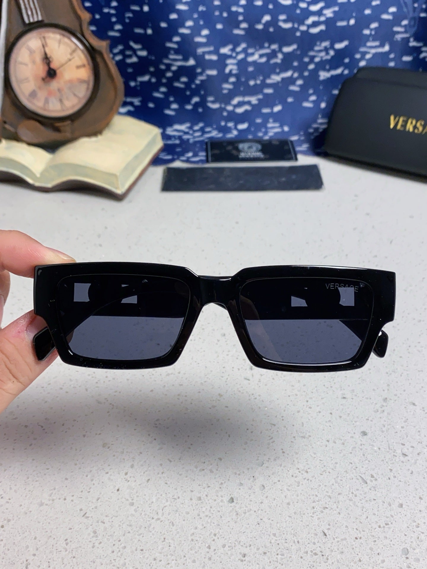 Versace Fashion Blue Lens Sunglasses for Men & Women - detail image 5