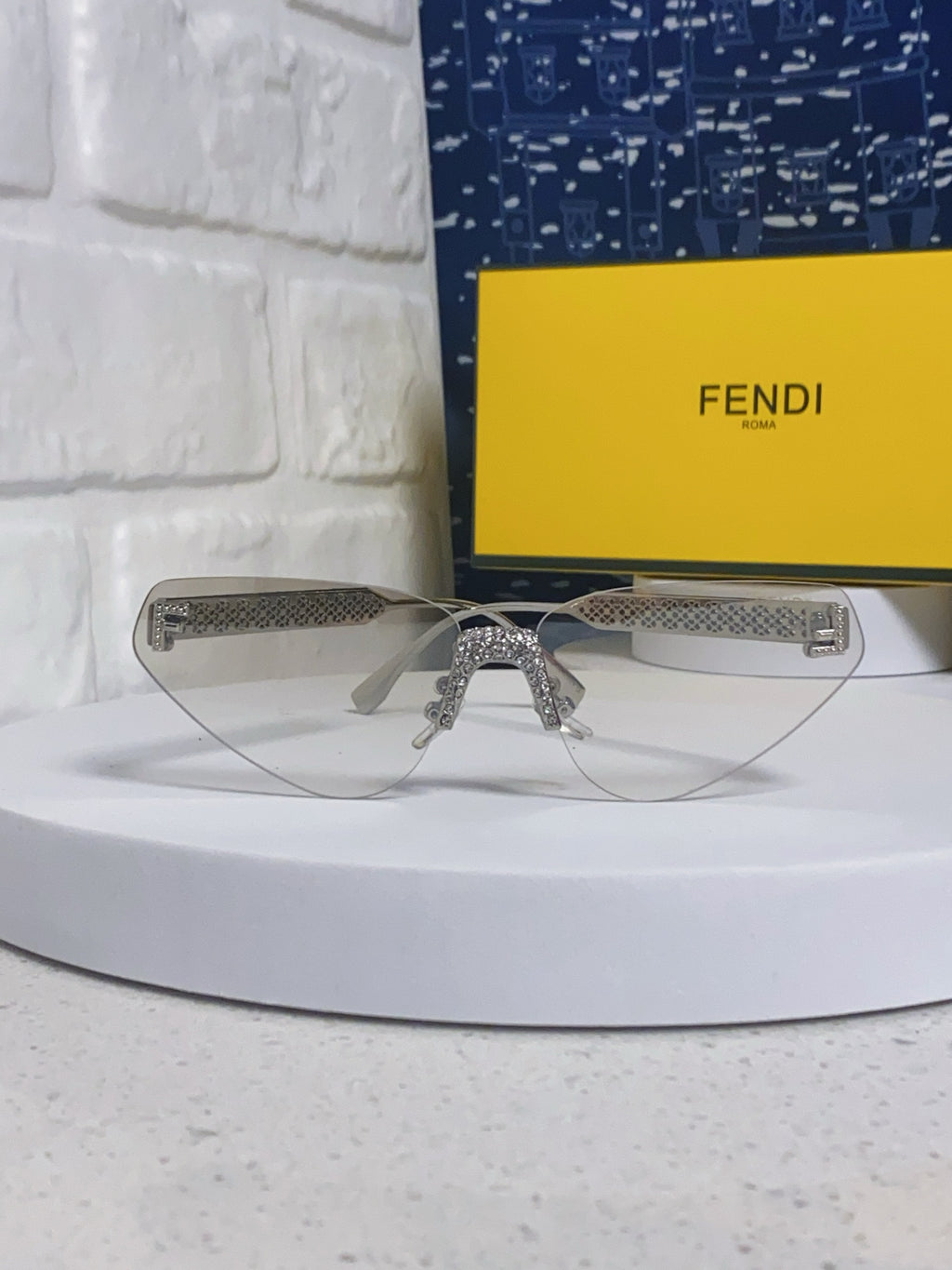 Fendi Lightweight Metal Rimless Red Lens Sunglasses for Women - 358741 - detail image 2