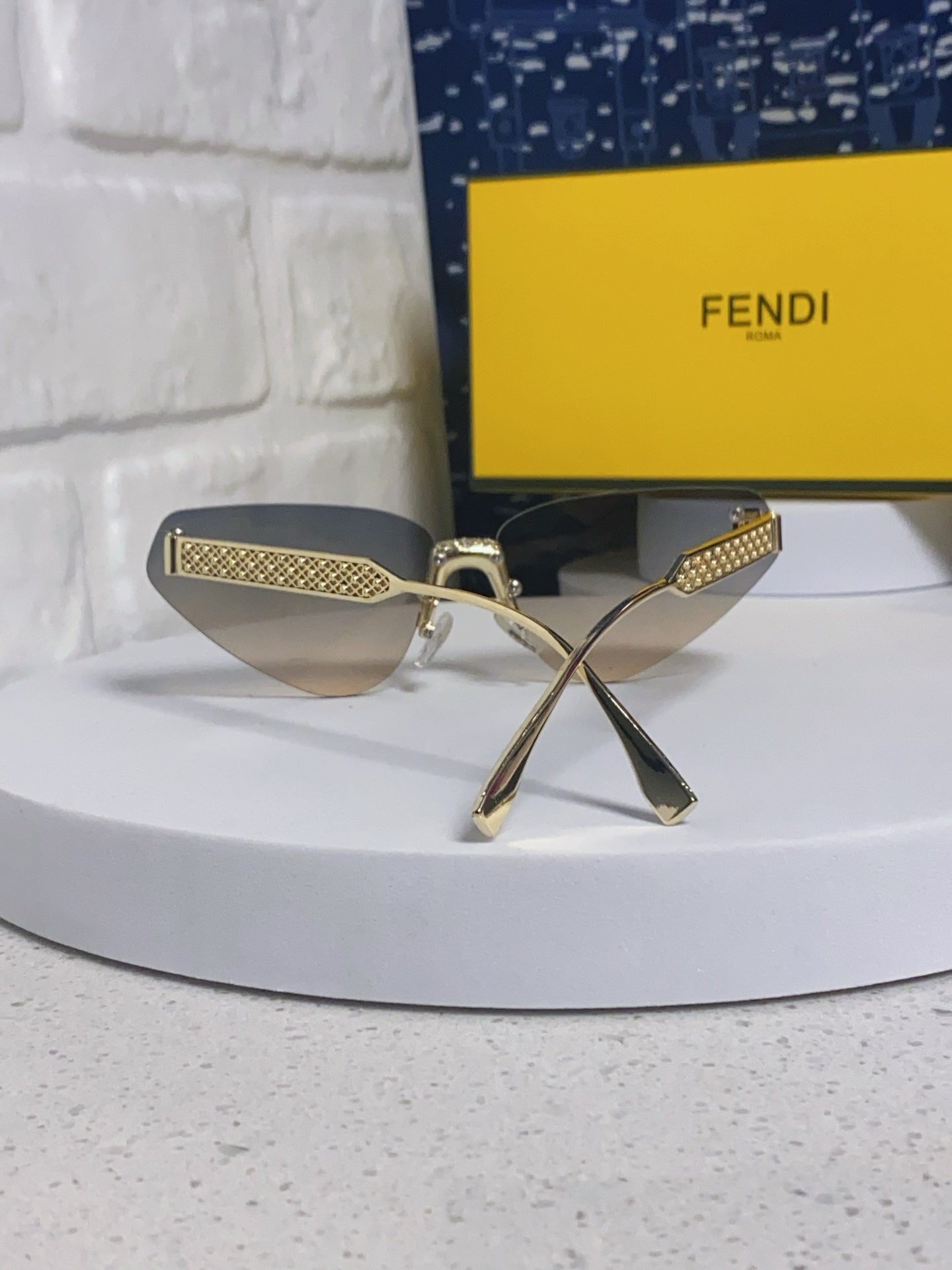 Fendi Lightweight Metal Rimless Silver Lens Sunglasses for Women - 487783 - detail image 3