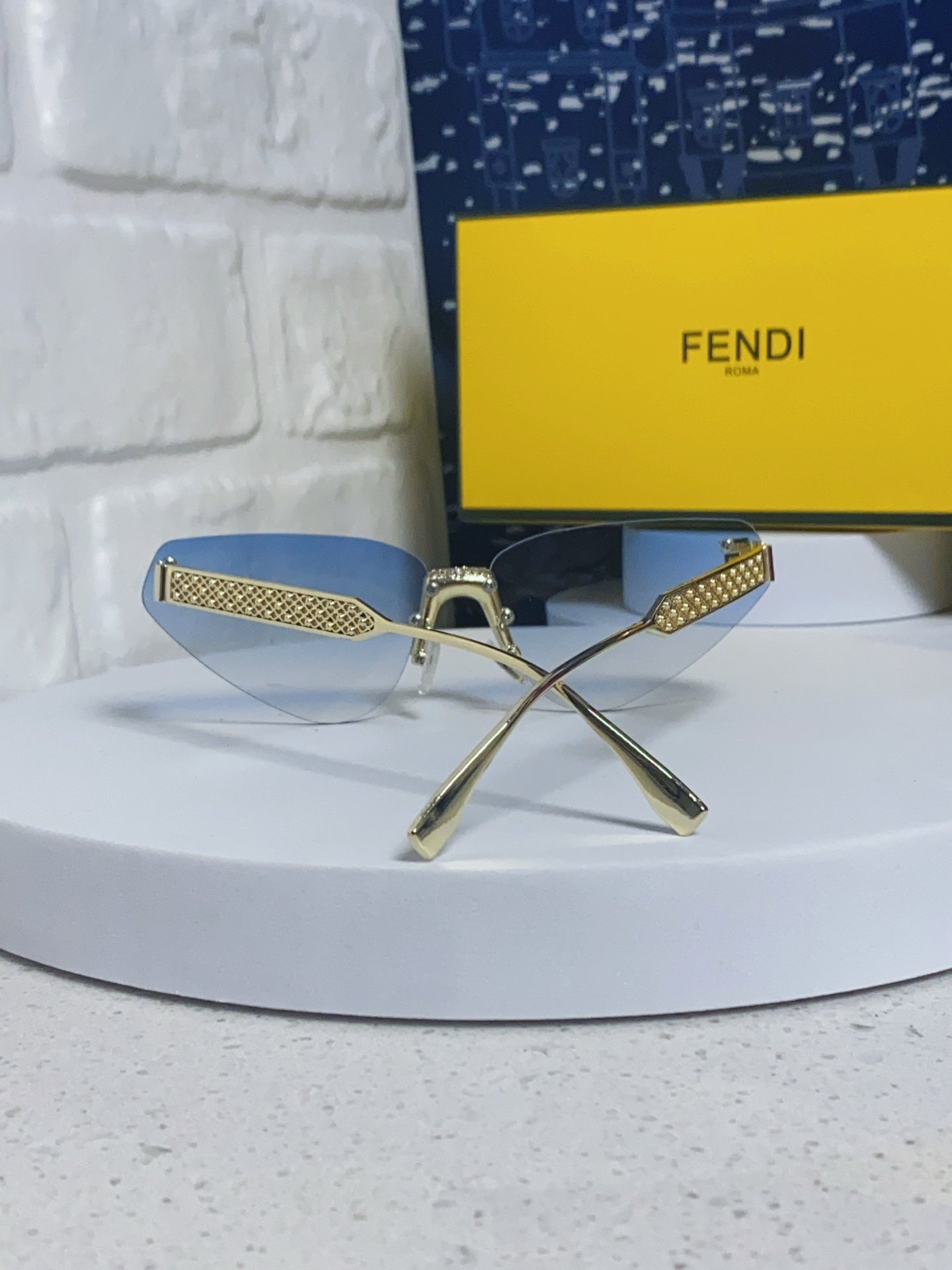 Fendi Lightweight Metal Rimless Silver Lens Sunglasses for Women - 487784 - detail image 3