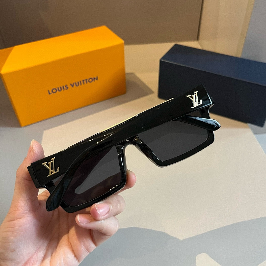Louis Vuitton Z1502W Fashion Black Lens Sunglasses for Men & Women - 414803 - detail image 5