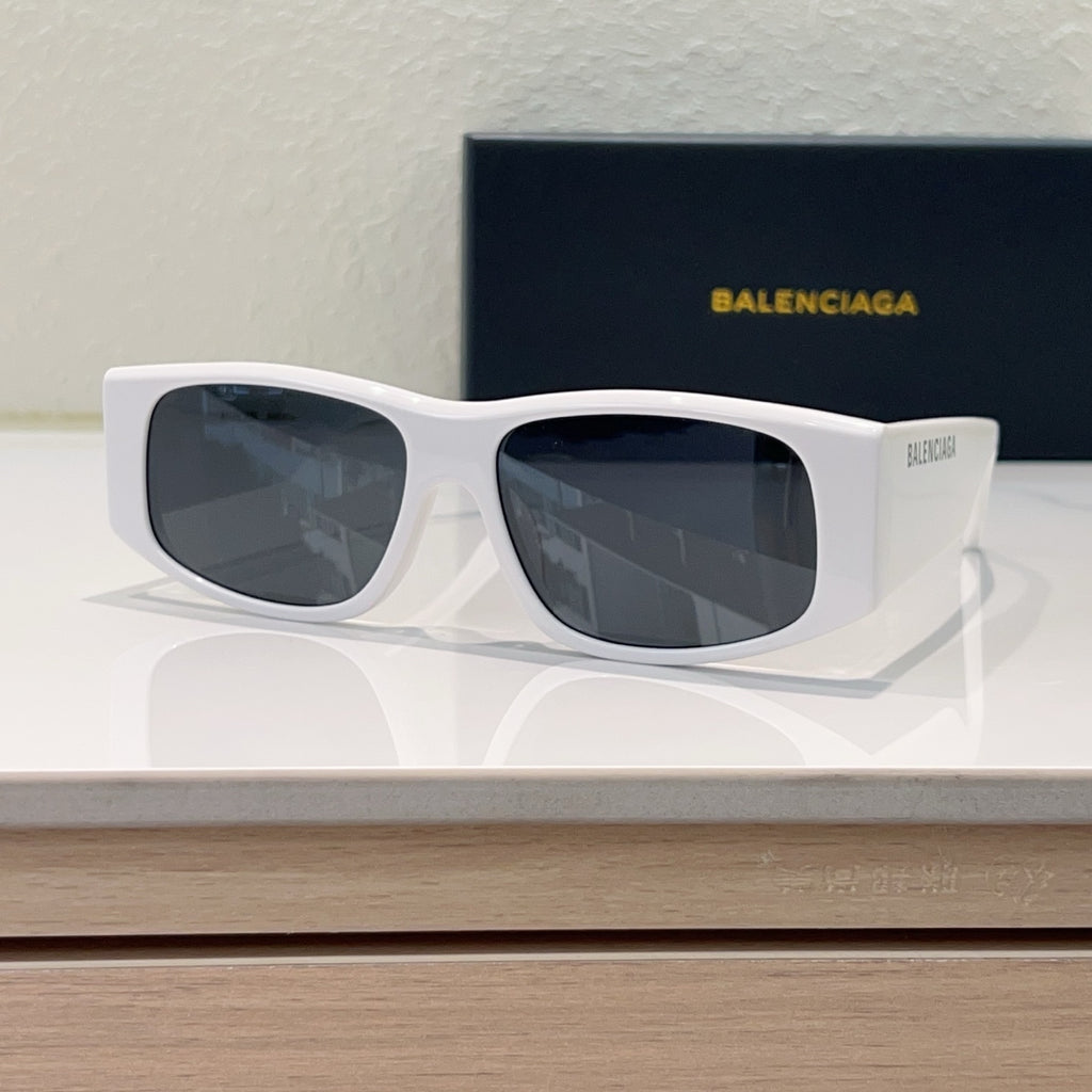Balenciaga BB0100 Fashion Gray Lens Sunglasses for Men & Women - detail image 6