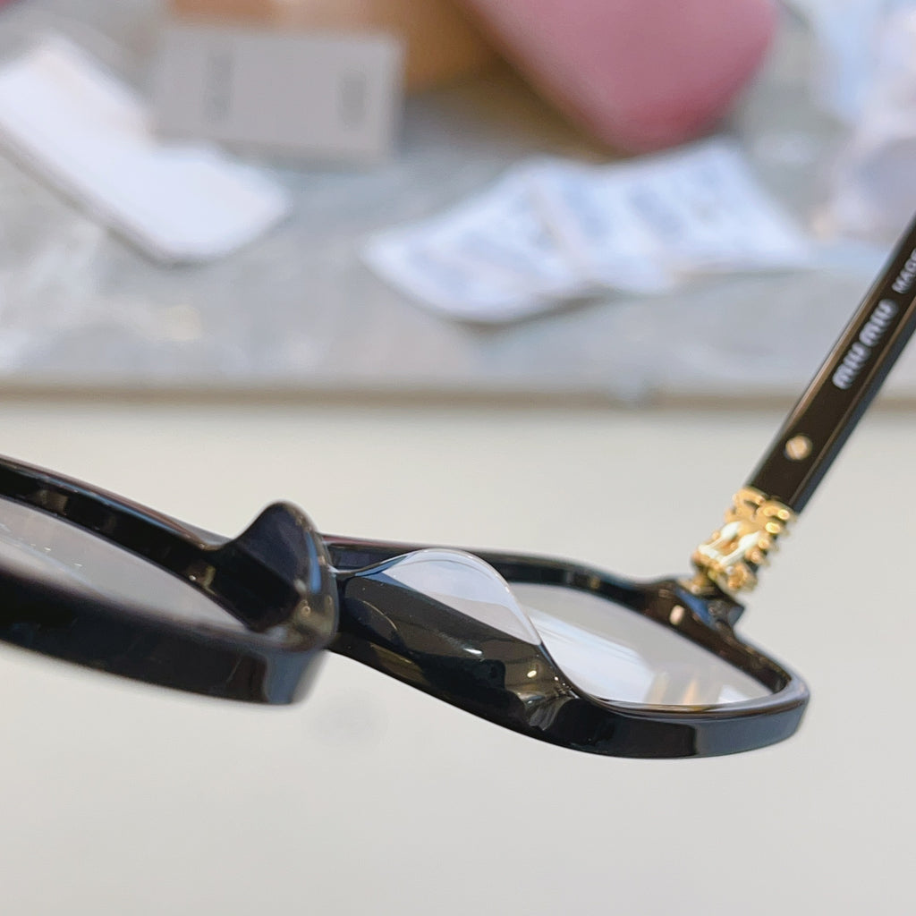 Miu Miu 11Z-F Fashion Black Lens Sunglasses for Men & Women - detail image 2