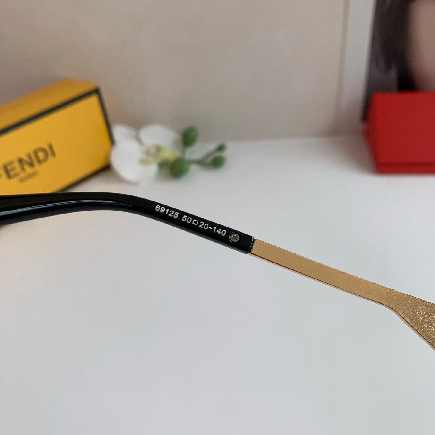 Fendi Fashion Silver Lens Sunglasses for Men & Women - 432747