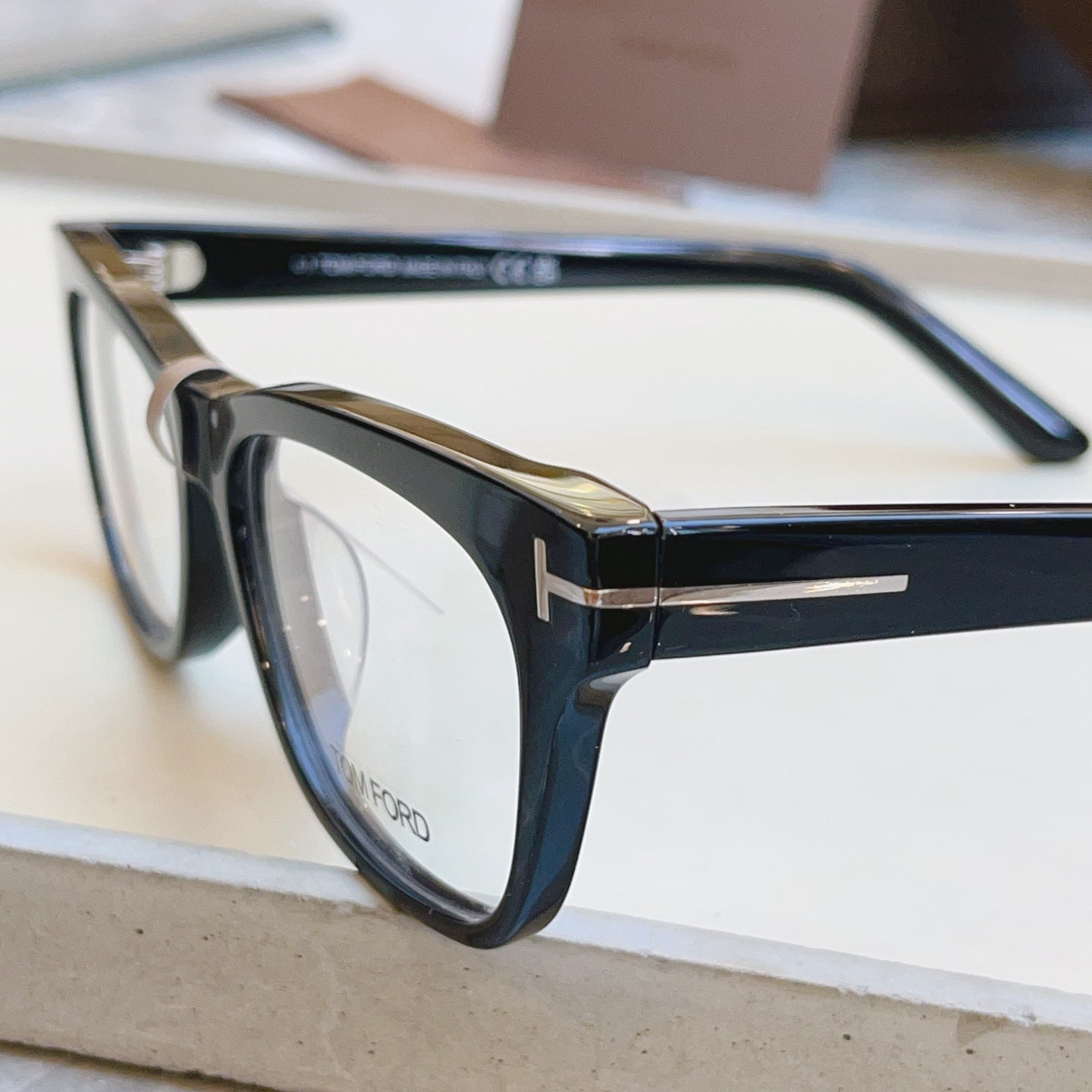 Tom Ford TF1362-F Fashion Brown Lens Sunglasses for Men & Women - 432894 - detail image 9