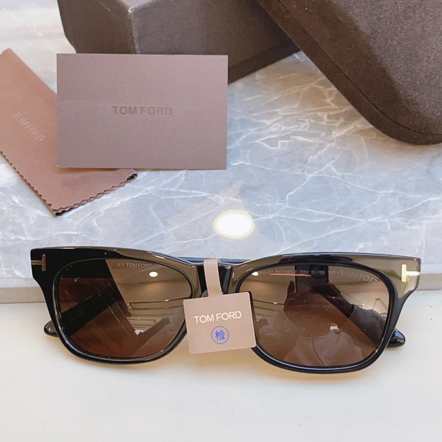 Tom Ford TF1362-F Fashion Brown Lens Sunglasses for Men & Women - 432894 - detail image 6