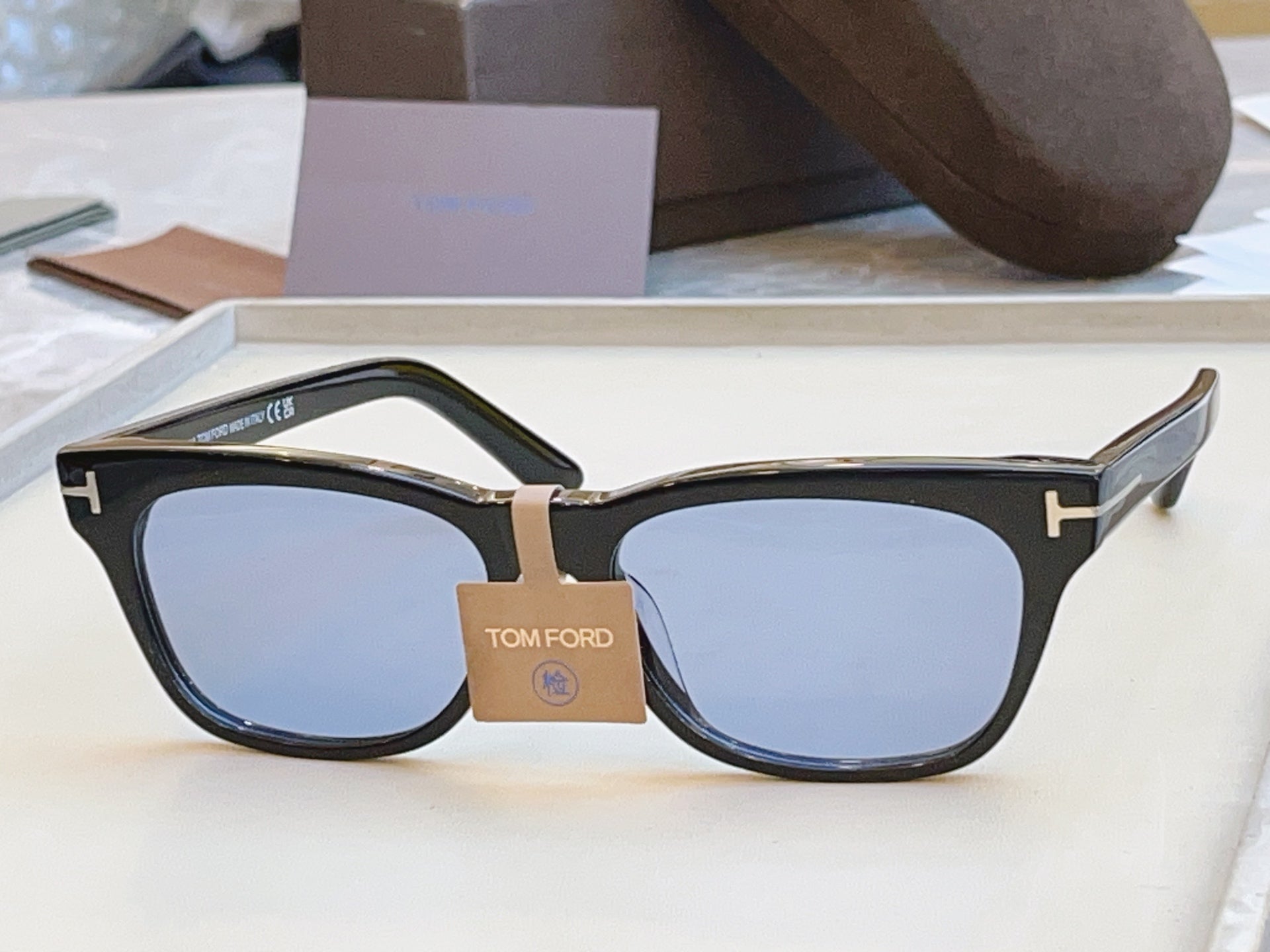 Tom Ford TF1362-F Fashion Black Lens Sunglasses for Men & Women - 432895 - detail image 5