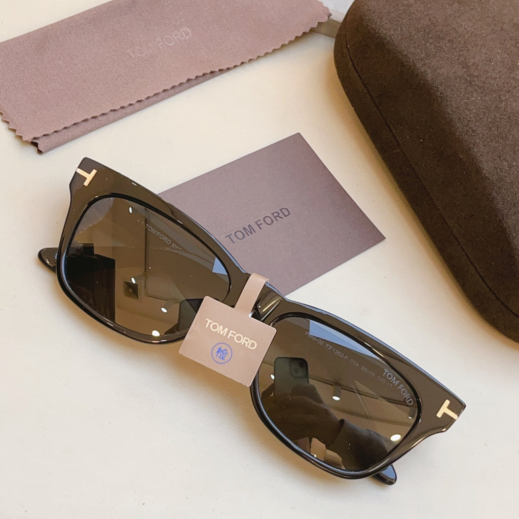 Tom Ford TF1362-F Fashion Brown Lens Sunglasses for Men & Women - detail image 6