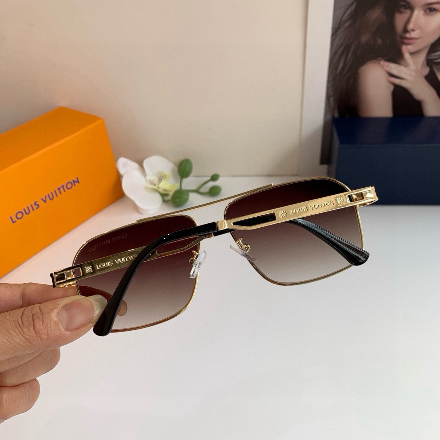 Louis Vuitton Metal Square Red Lens Sunglasses for Men & Women - 357749 - detail image 2