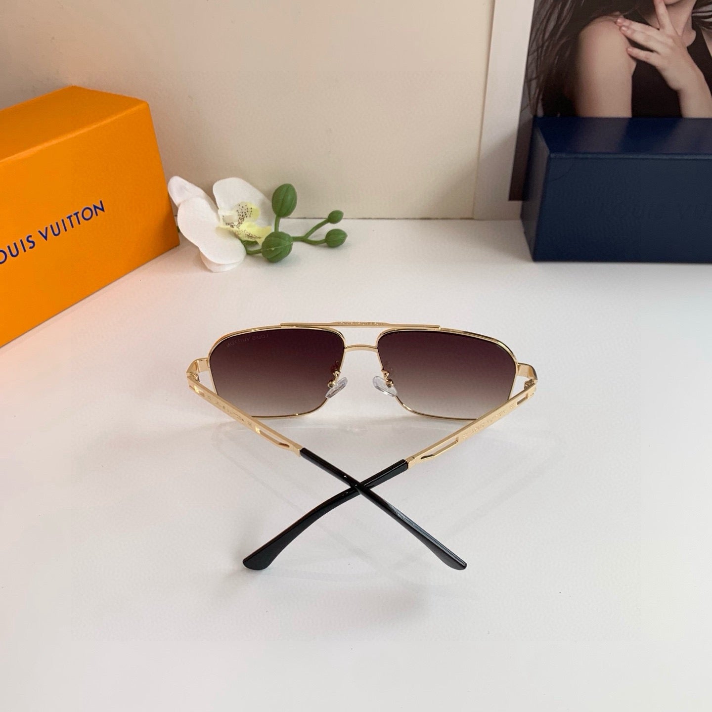 Louis Vuitton Metal Square Red Lens Sunglasses for Men & Women - 357749 - detail image 3