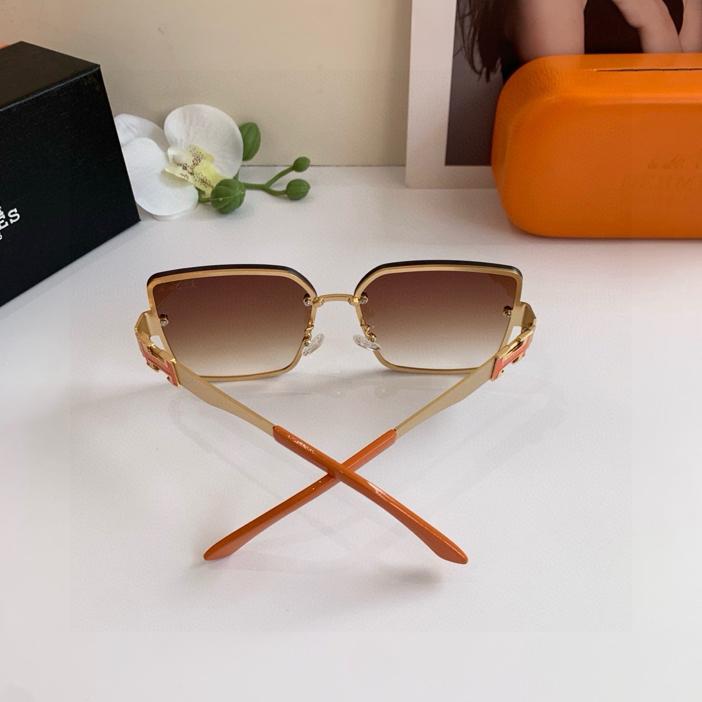 Hermès Square Red Lens Sunglasses for Men & Women - 399445 - detail image 4