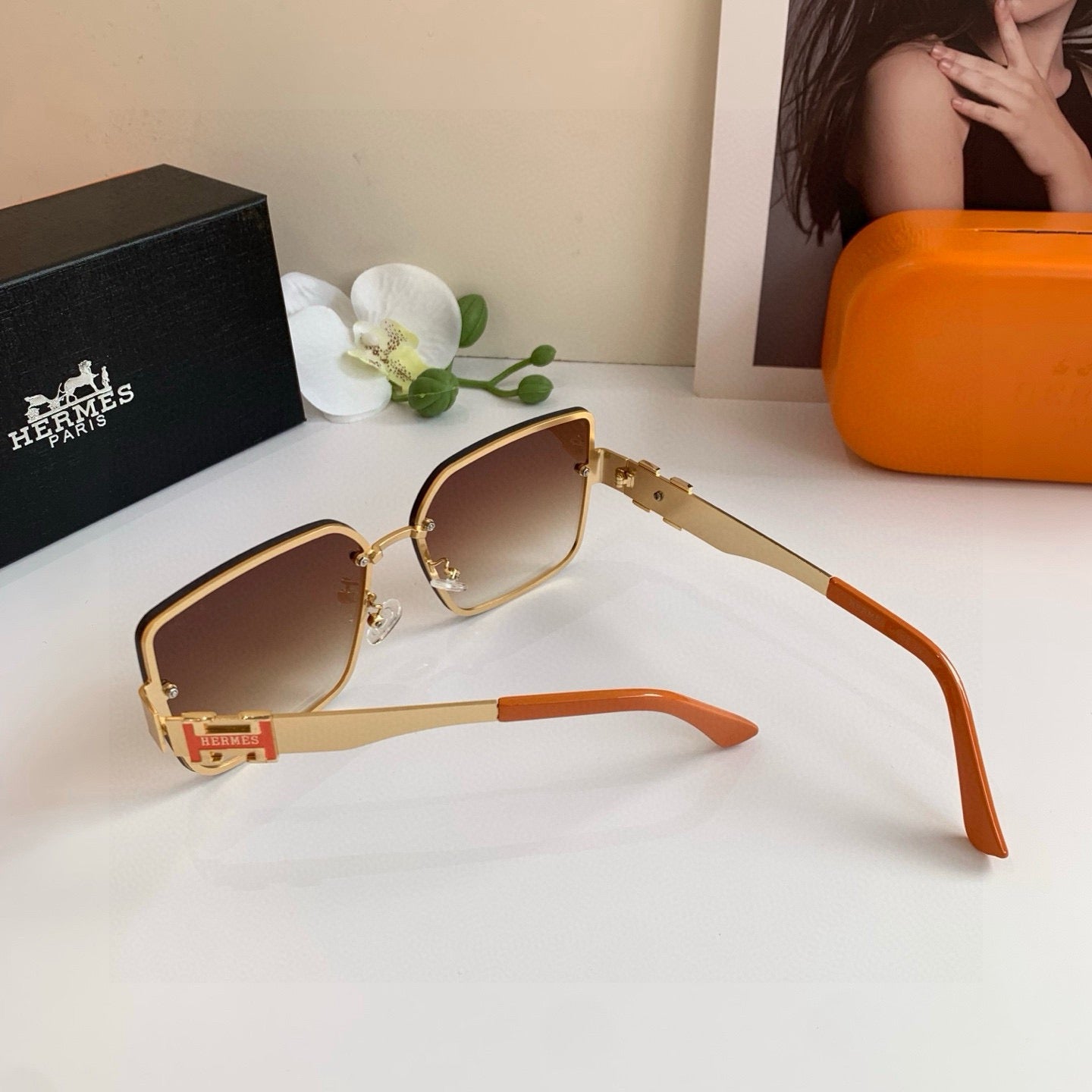 Hermès Square Red Lens Sunglasses for Men & Women - detail image 3