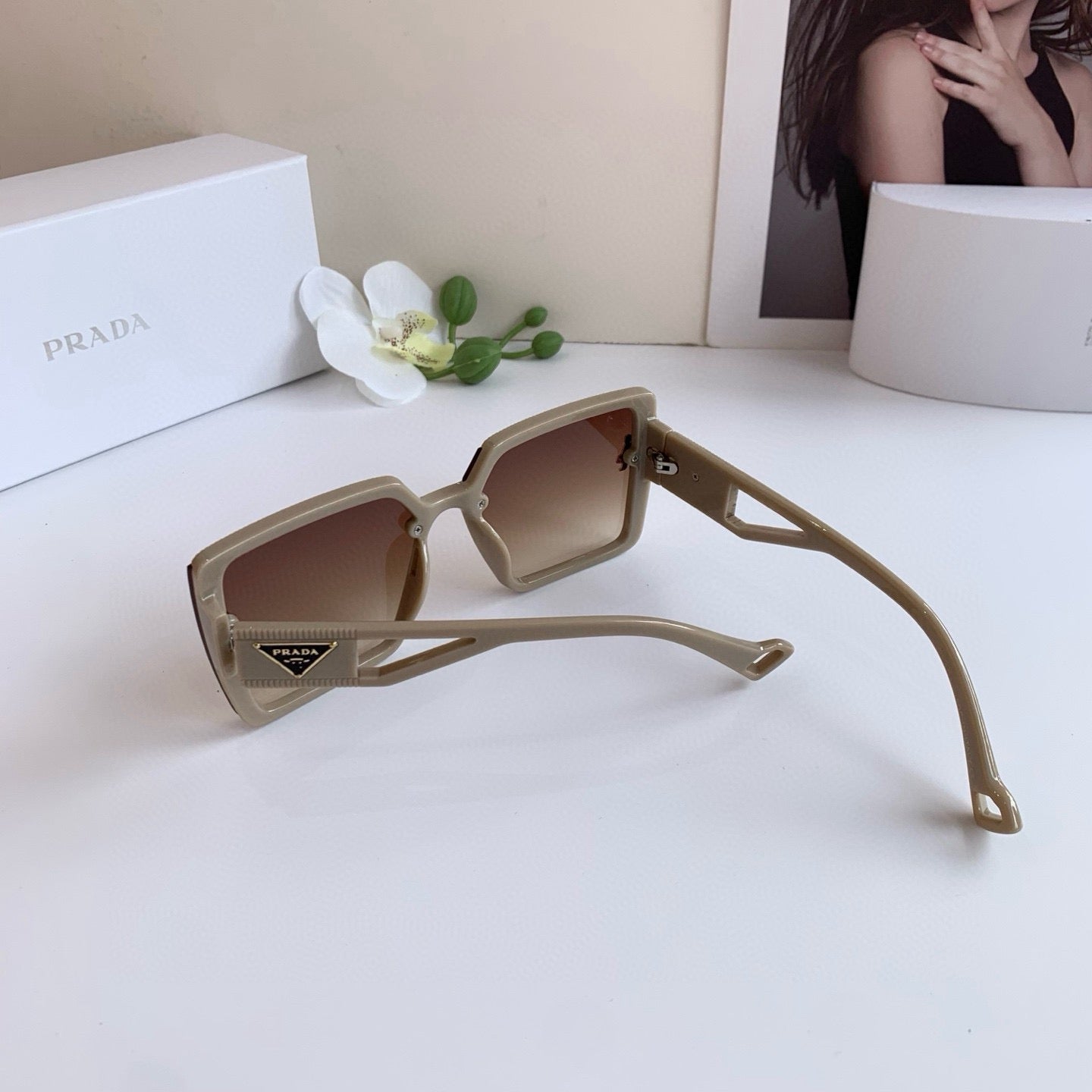 Prada Square Red Lens Sunglasses for Men & Women - 158447 - detail image 3