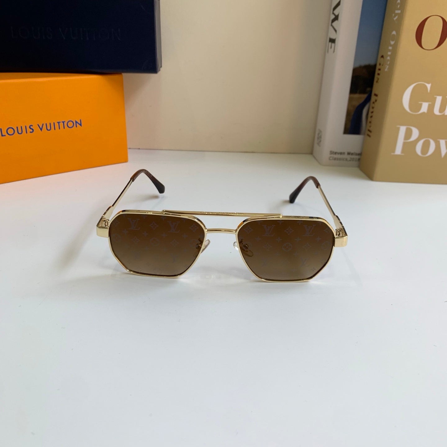 Louis Vuitton Metal Square Brown Lens Sunglasses for Men & Women - 414941 - detail image 4