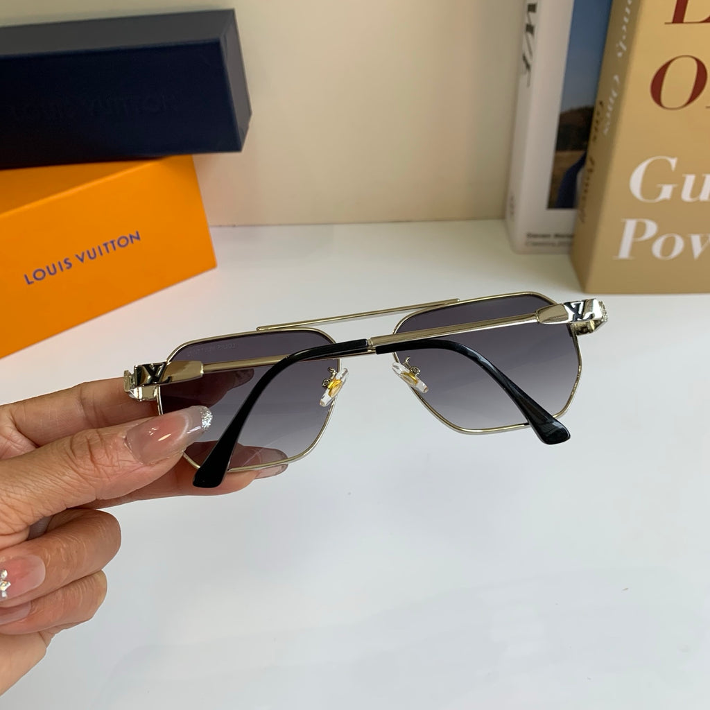 Louis Vuitton Metal Square Silver Lens Sunglasses for Men & Women - 414942 - detail image 6