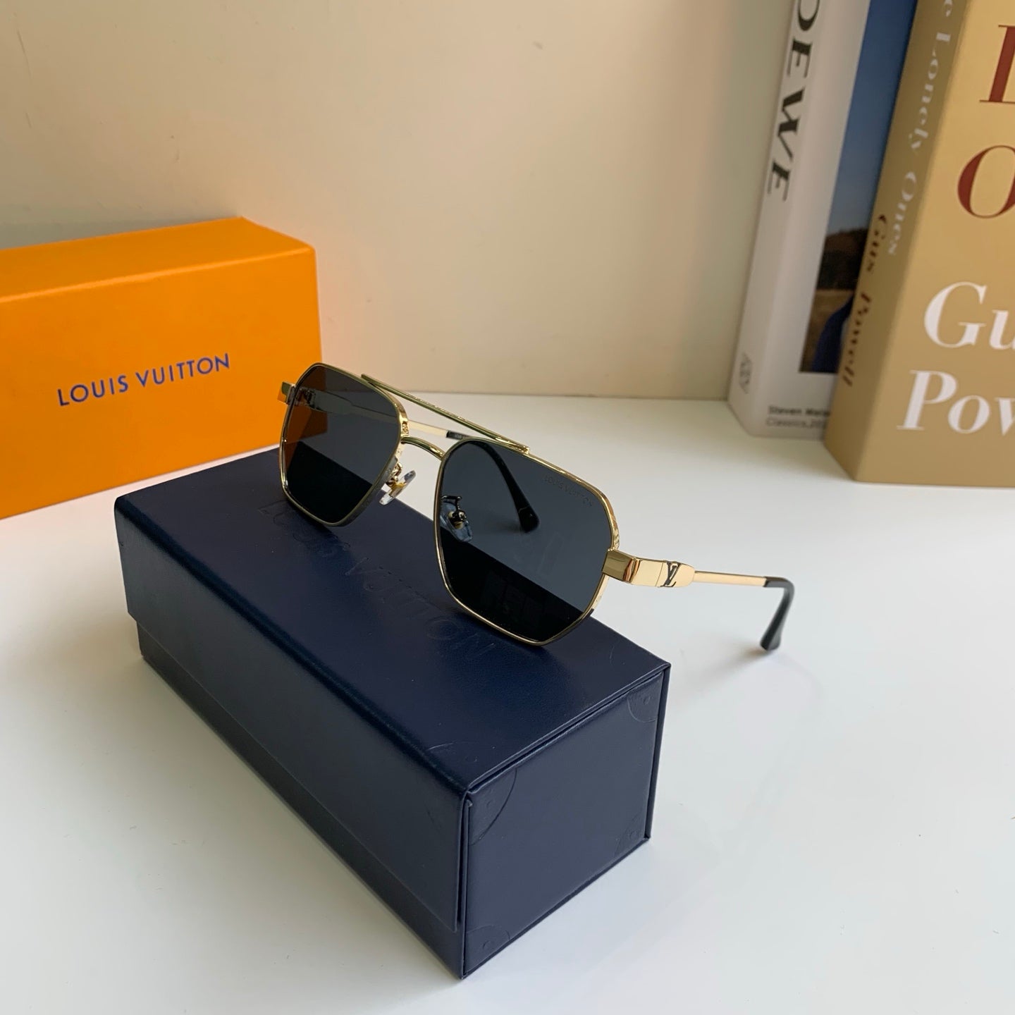 Louis Vuitton Metal Square Silver Lens Sunglasses for Men & Women - 414943 - detail image 4