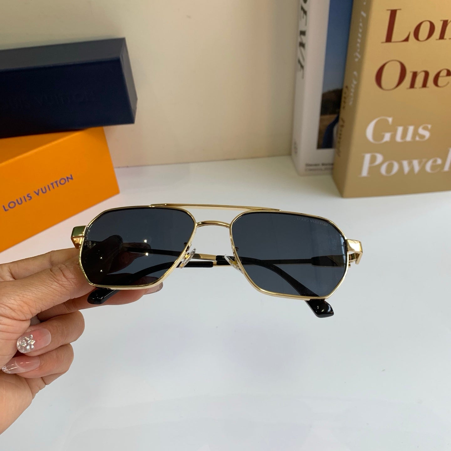 Louis Vuitton Metal Square Silver Lens Sunglasses for Men & Women - 414943 - detail image 3