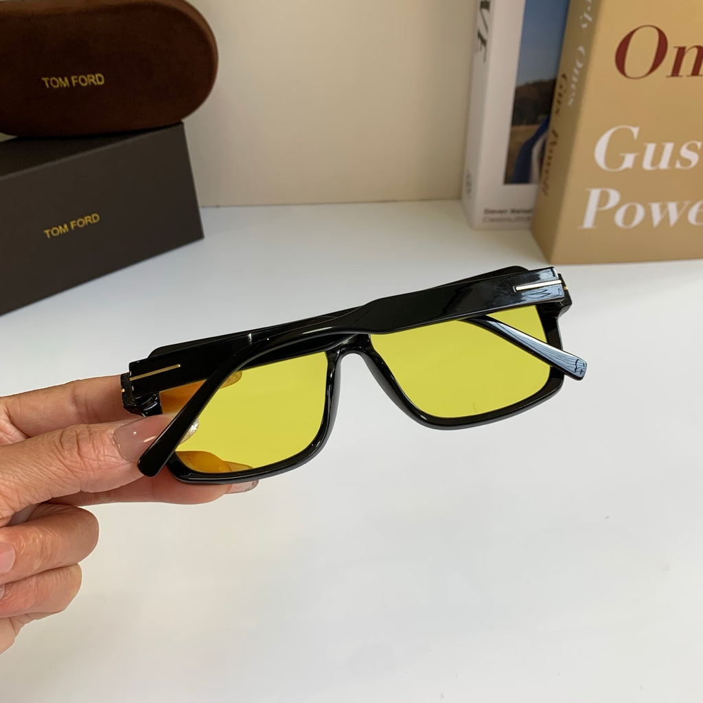 Tom Ford Fashion Gold Lens Sunglasses for Men & Women - 432849 - detail image 6