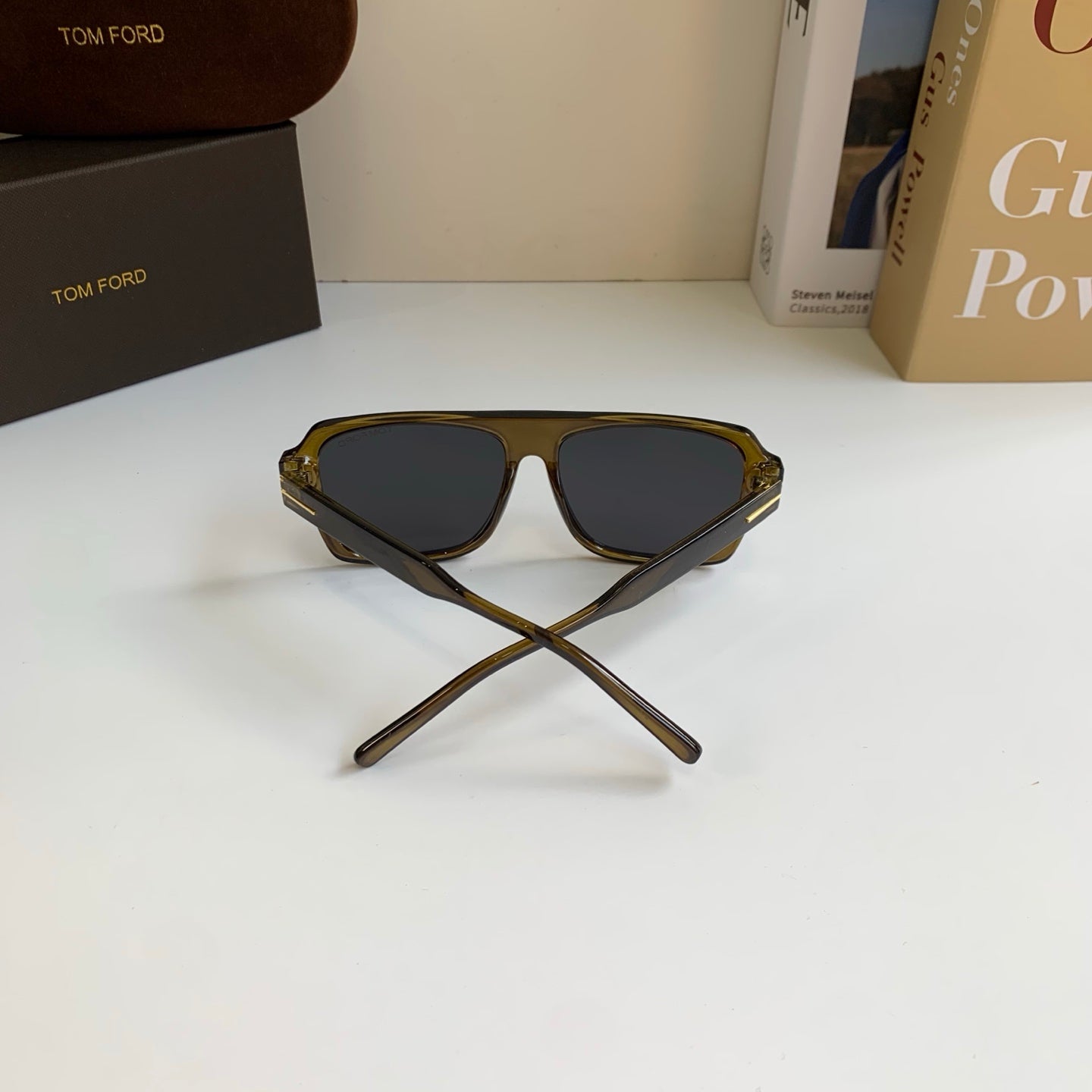 Tom Ford Fashion Black Lens Sunglasses for Men & Women - 432850 - detail image 8