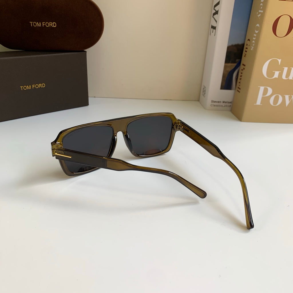 Tom Ford Fashion Black Lens Sunglasses for Men & Women - 432850 - detail image 7