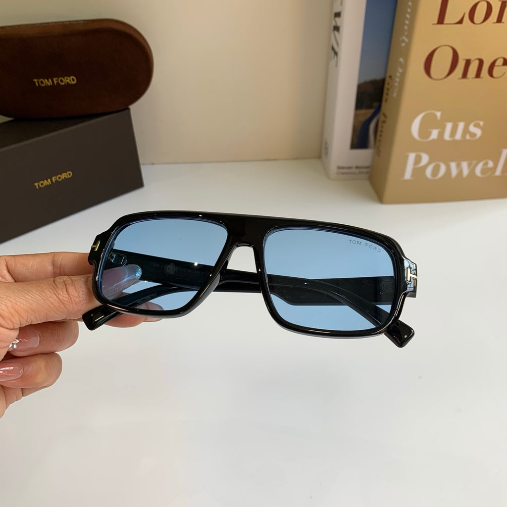 Tom Ford Fashion Blue Lens Sunglasses for Men & Women - 432851 - detail image 4