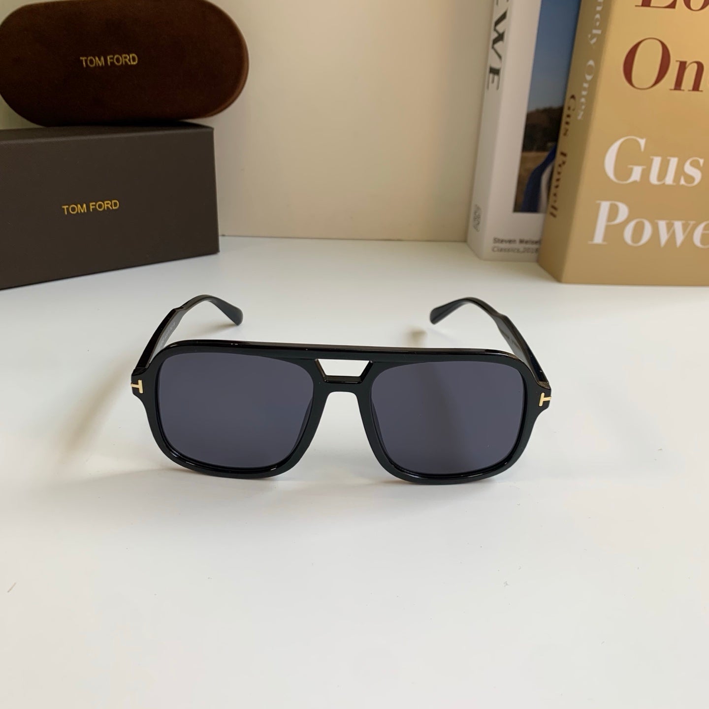 Tom Ford Fashion Black Lens Sunglasses for Men & Women - 432878 - detail image 5
