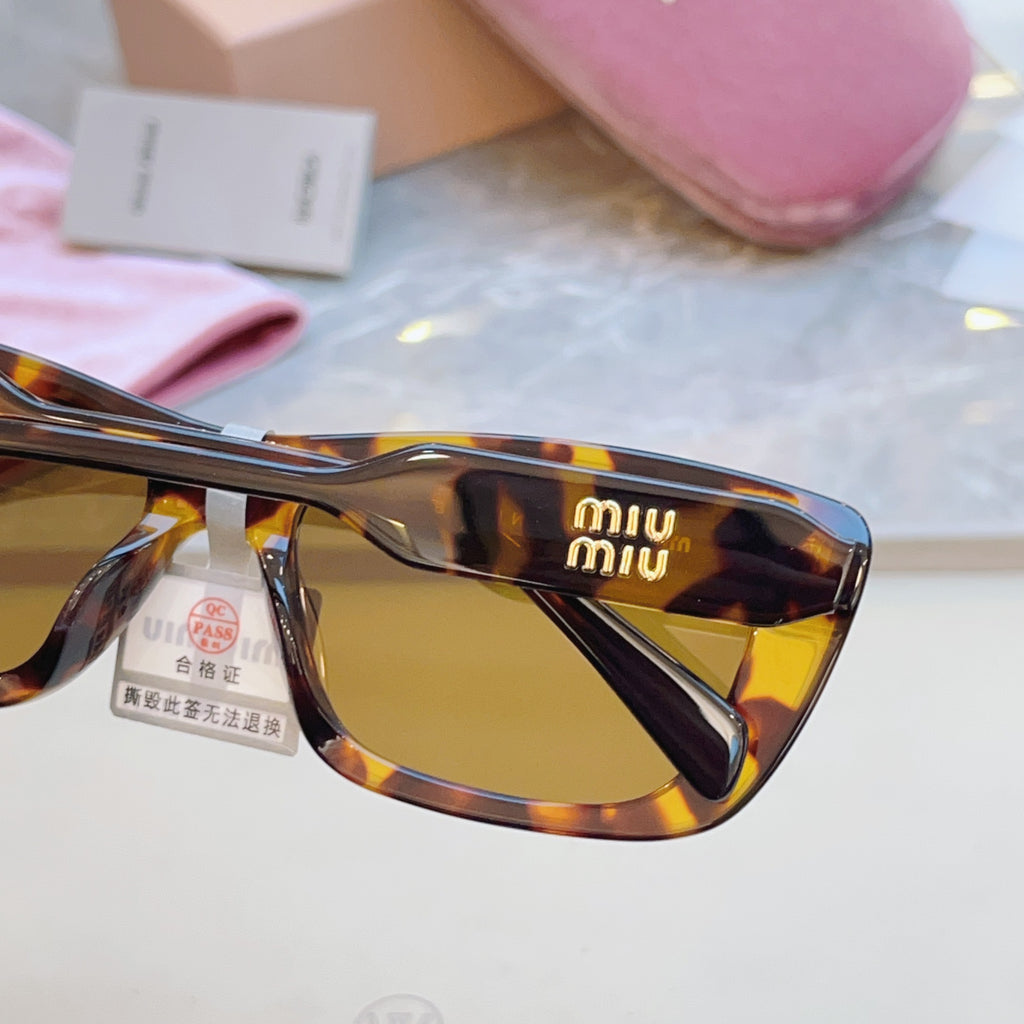 Miu Miu B12S-F Fashion Brown Lens Sunglasses for Men & Women - 487723 - detail image 5
