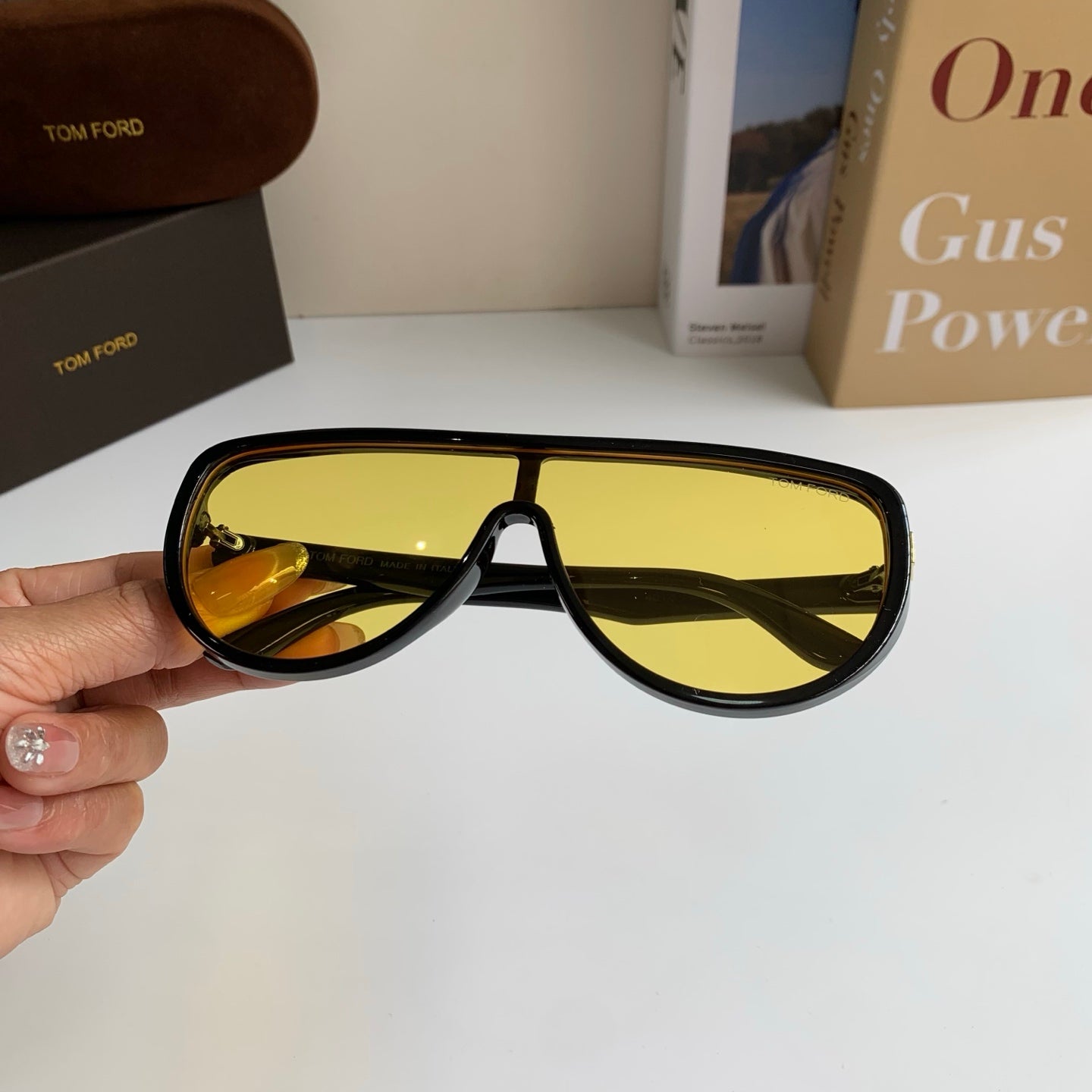 Tom Ford Fashion Gold Lens Sunglasses for Men & Women - 998450 - detail image 3