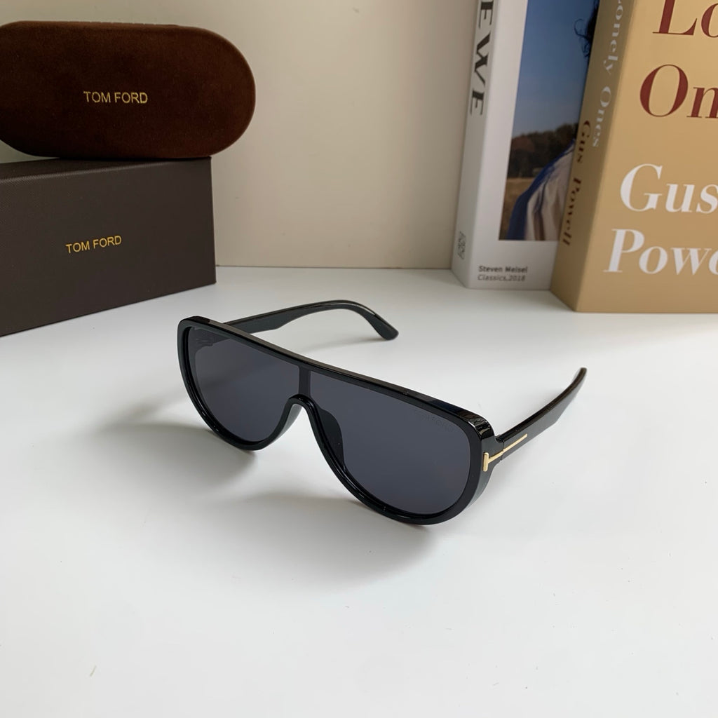 Tom Ford Fashion Black Lens Sunglasses for Men & Women - 998451 - detail image 2
