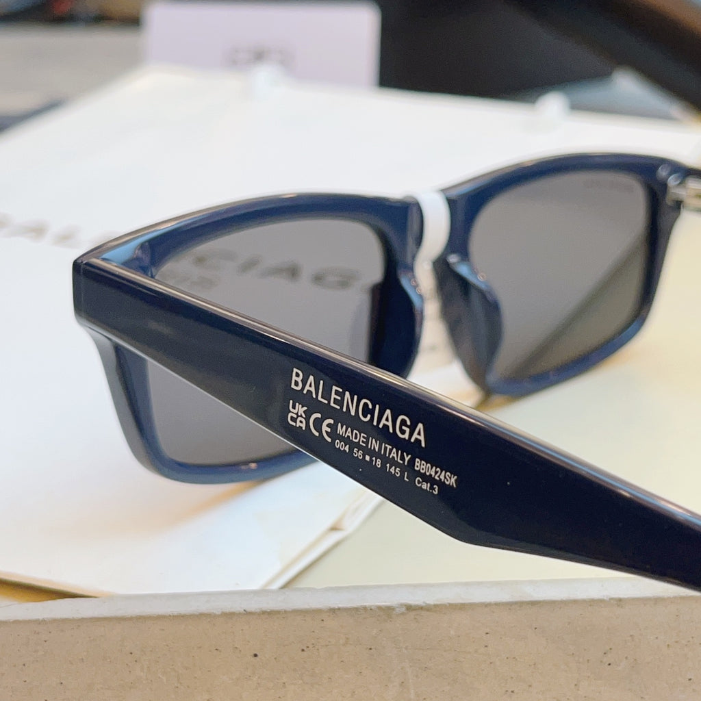 Balenciaga BB0424SK Fashion Black Lens Sunglasses for Men & Women - 416147 - detail image 6
