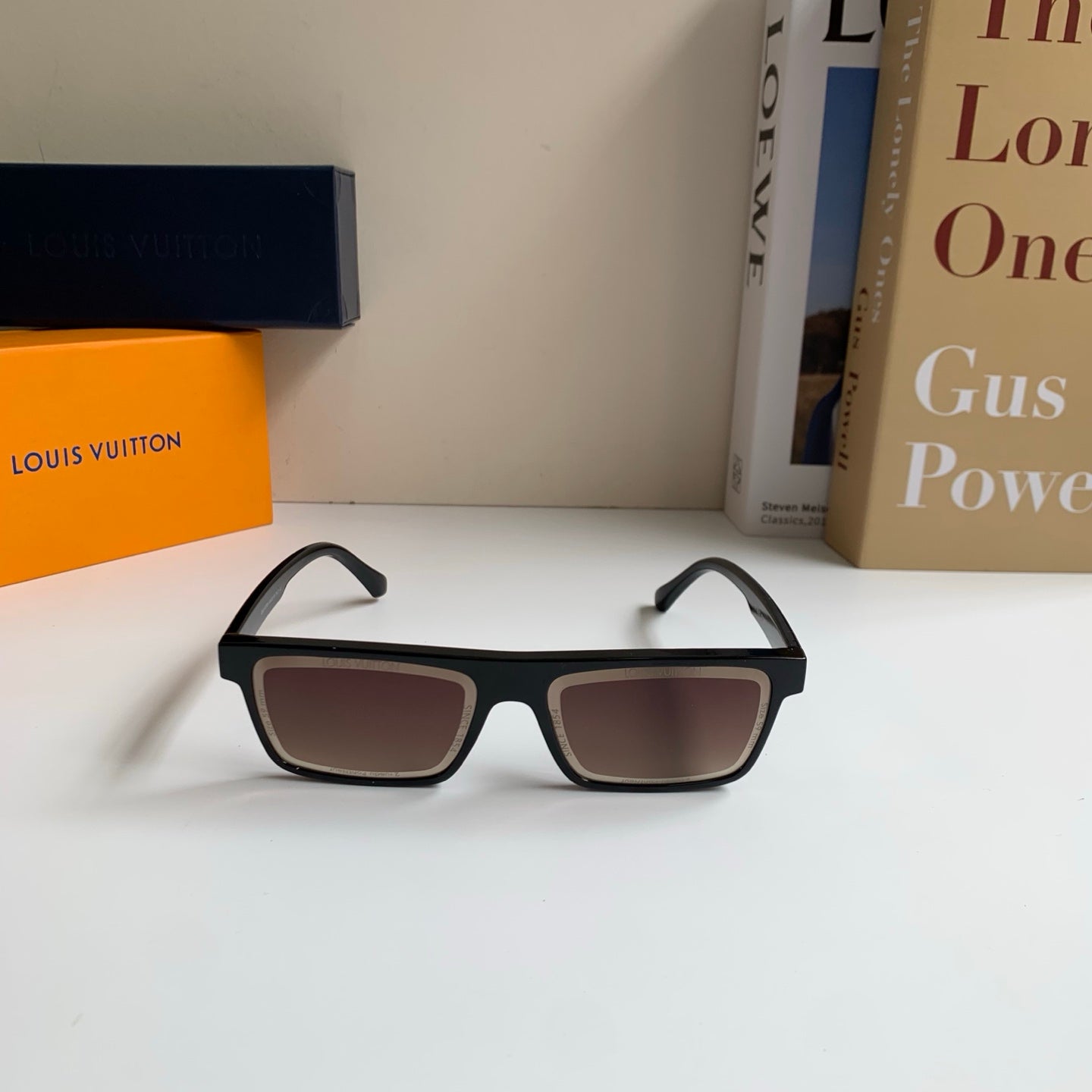 Louis Vuitton Square Gray Lens Sunglasses for Men & Women - 381860 - detail image 3